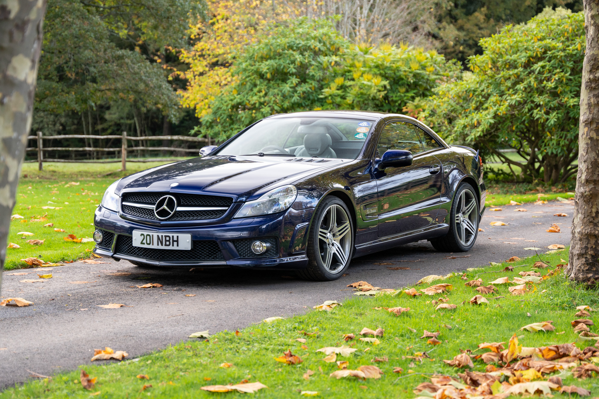 2009 Mercedes-Benz (R230) SL63 AMG for sale by auction in Copthorne ...