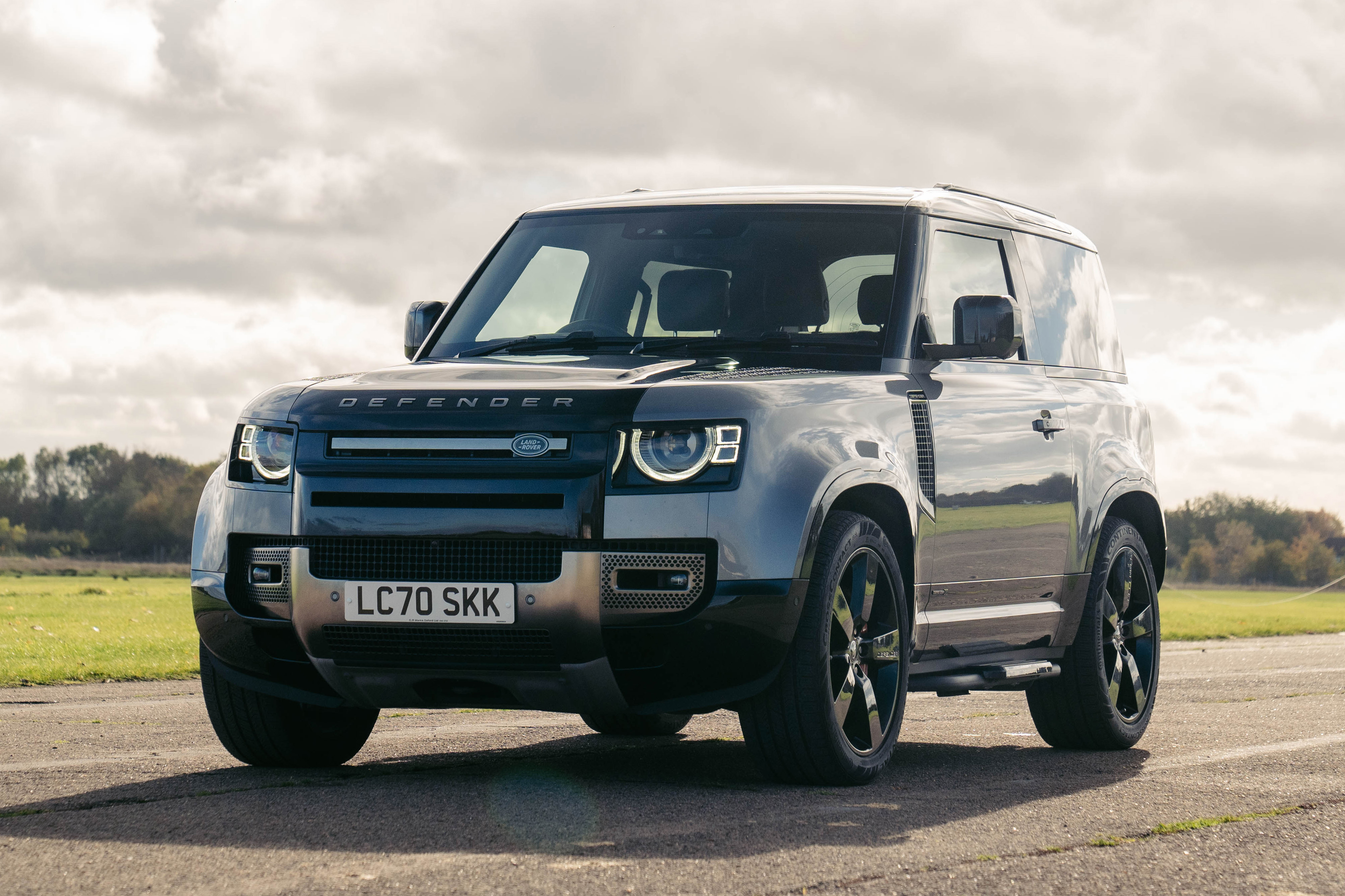 2021 Land Rover Defender 90 P400X