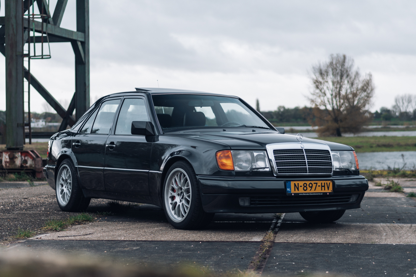 1991 Mercedes-Benz (W124) 500E