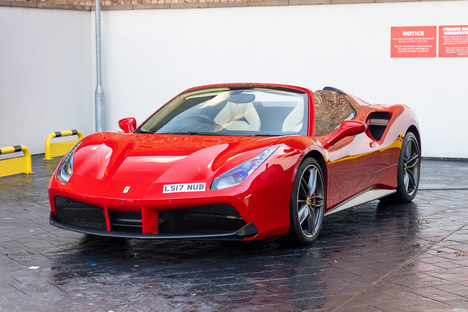 2017 Ferrari 488 Spider