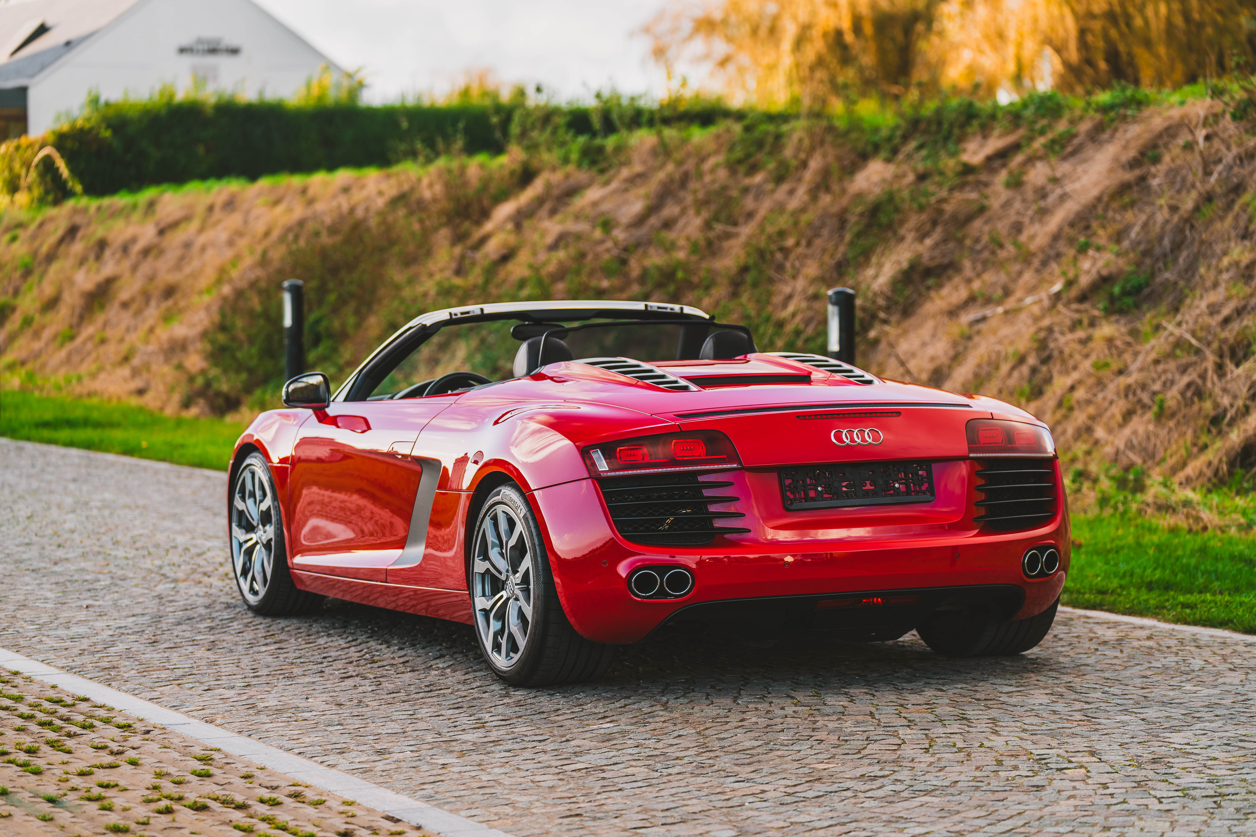 2013 Audi R8 V8 Spyder - Manual for sale in Waterloo, Belgium
