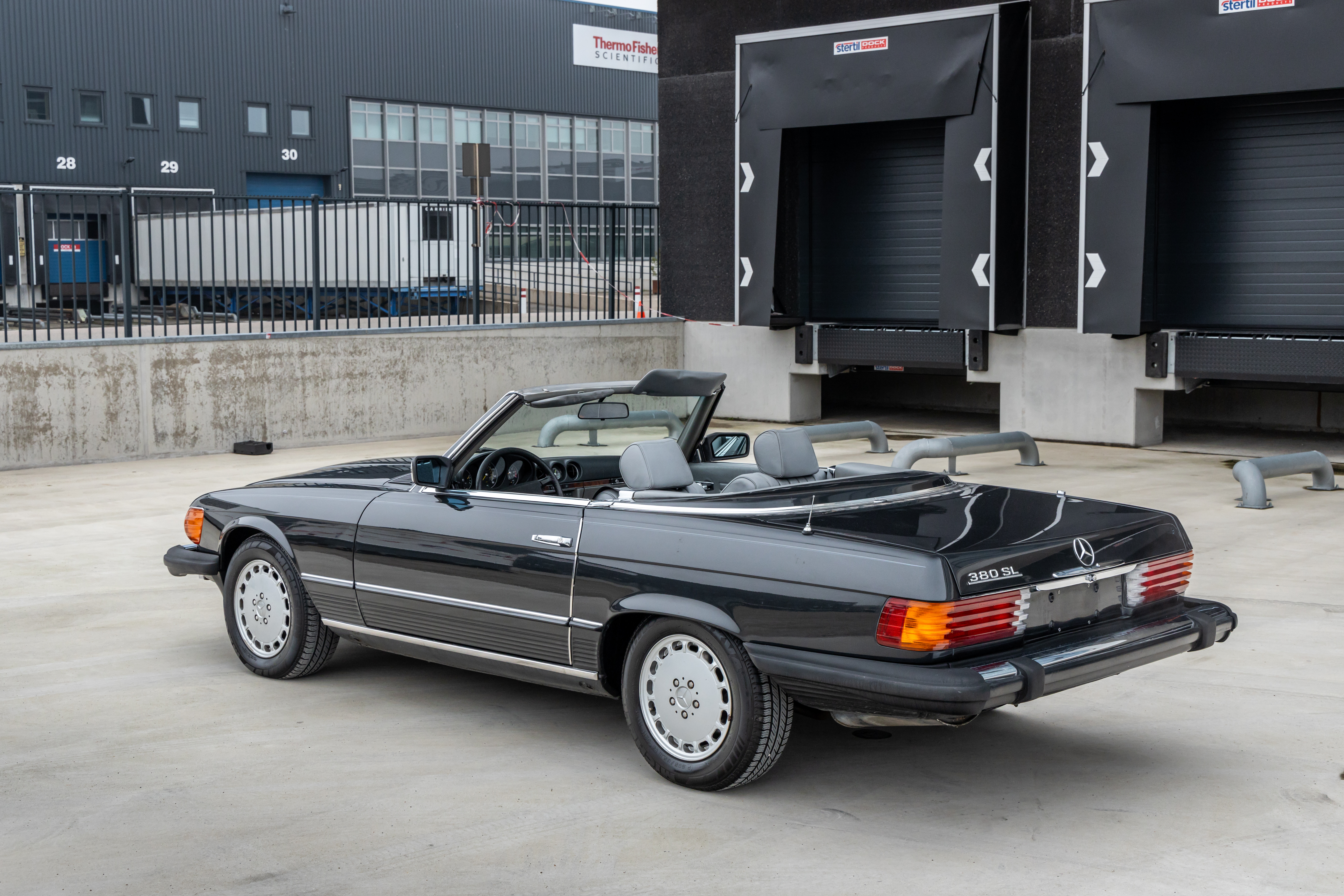 1984 Mercedes-Benz (R107) 380SL for sale by auction in Bleiswijk ...