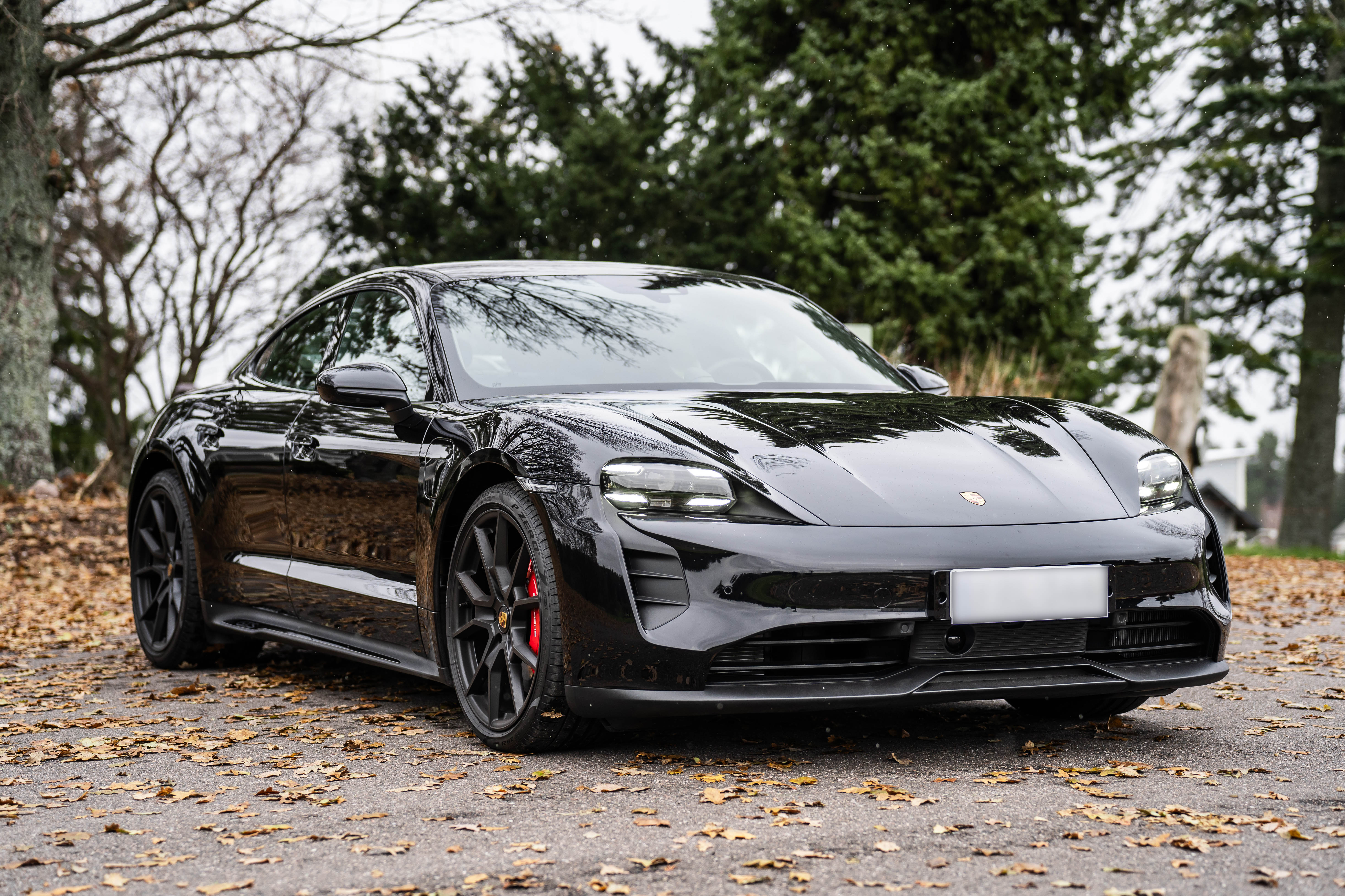 2023 Porsche Taycan GTS - 668 km - VAT Q 