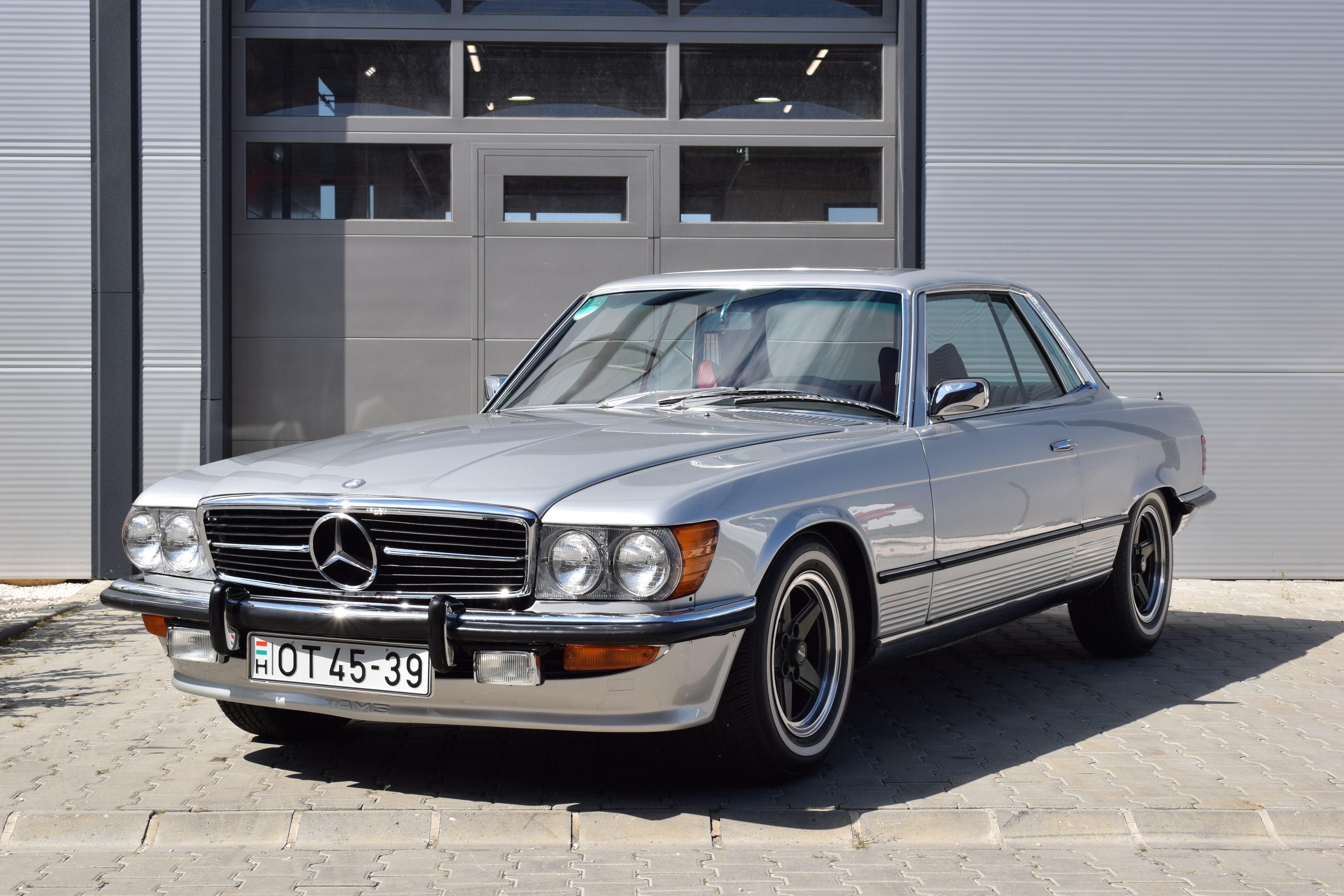 1972 Mercedes-Benz (C107) 450 SLC