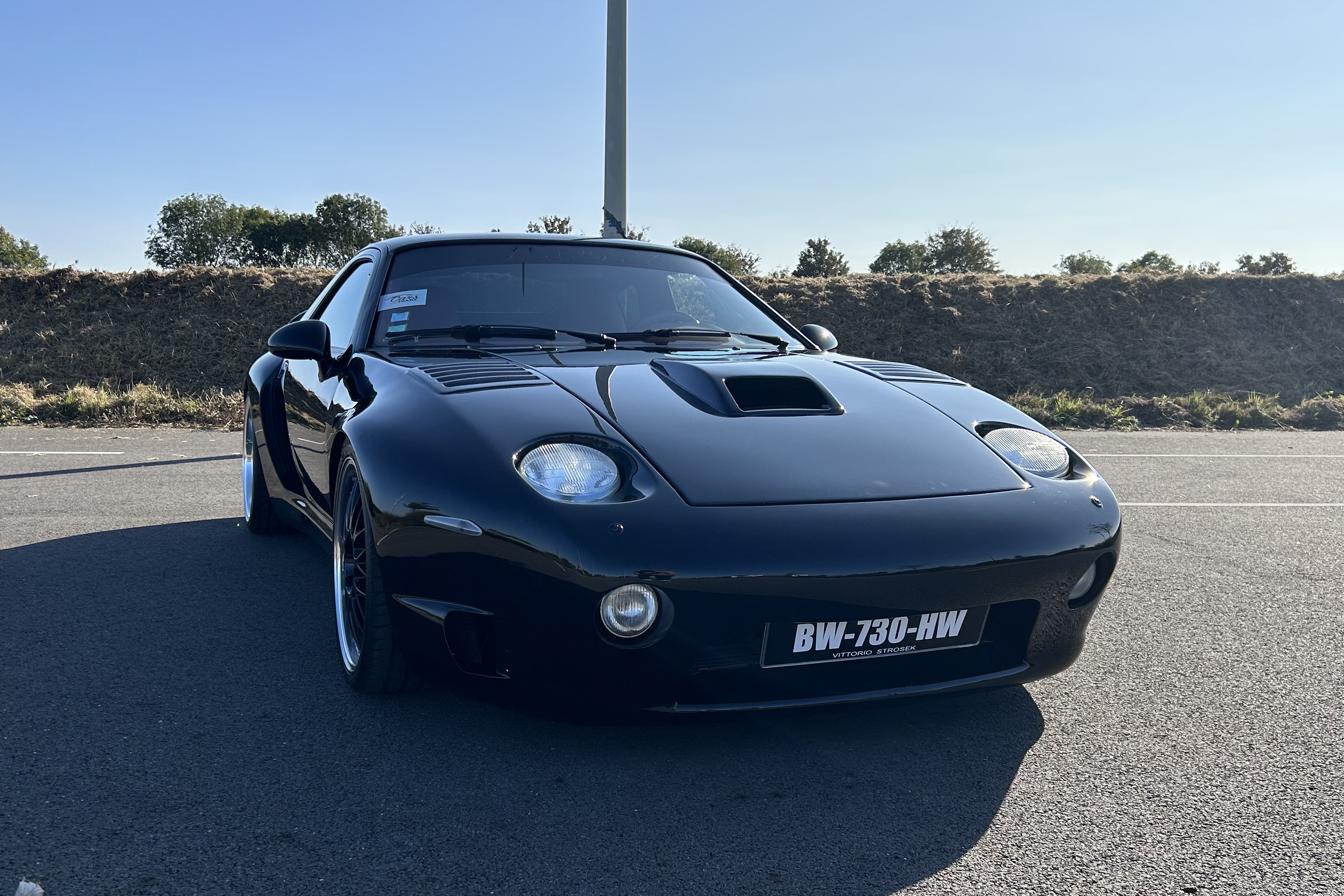 1987 Porsche 928 S4 - Strosek