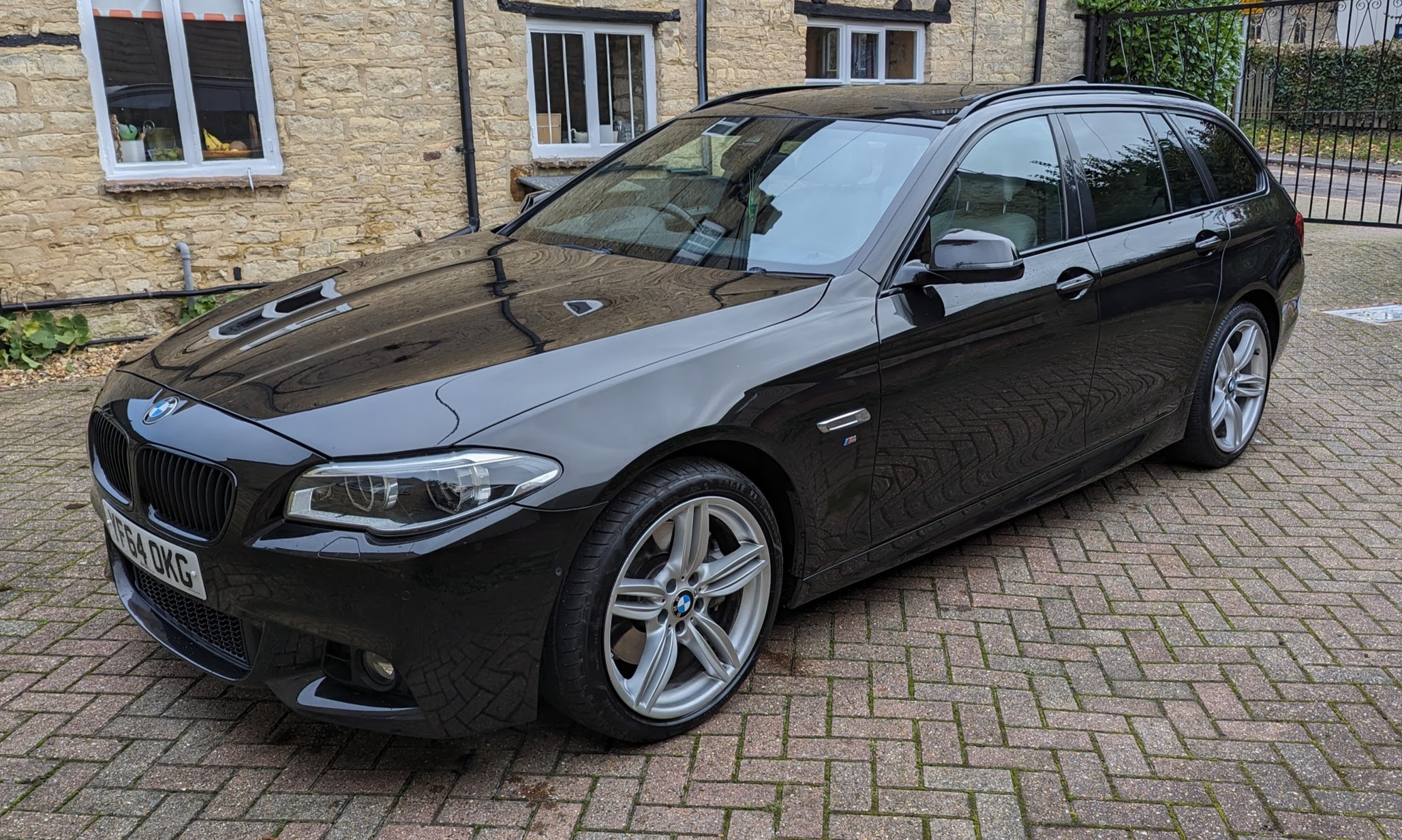 2015 BMW (F11) 535i Touring M Sport