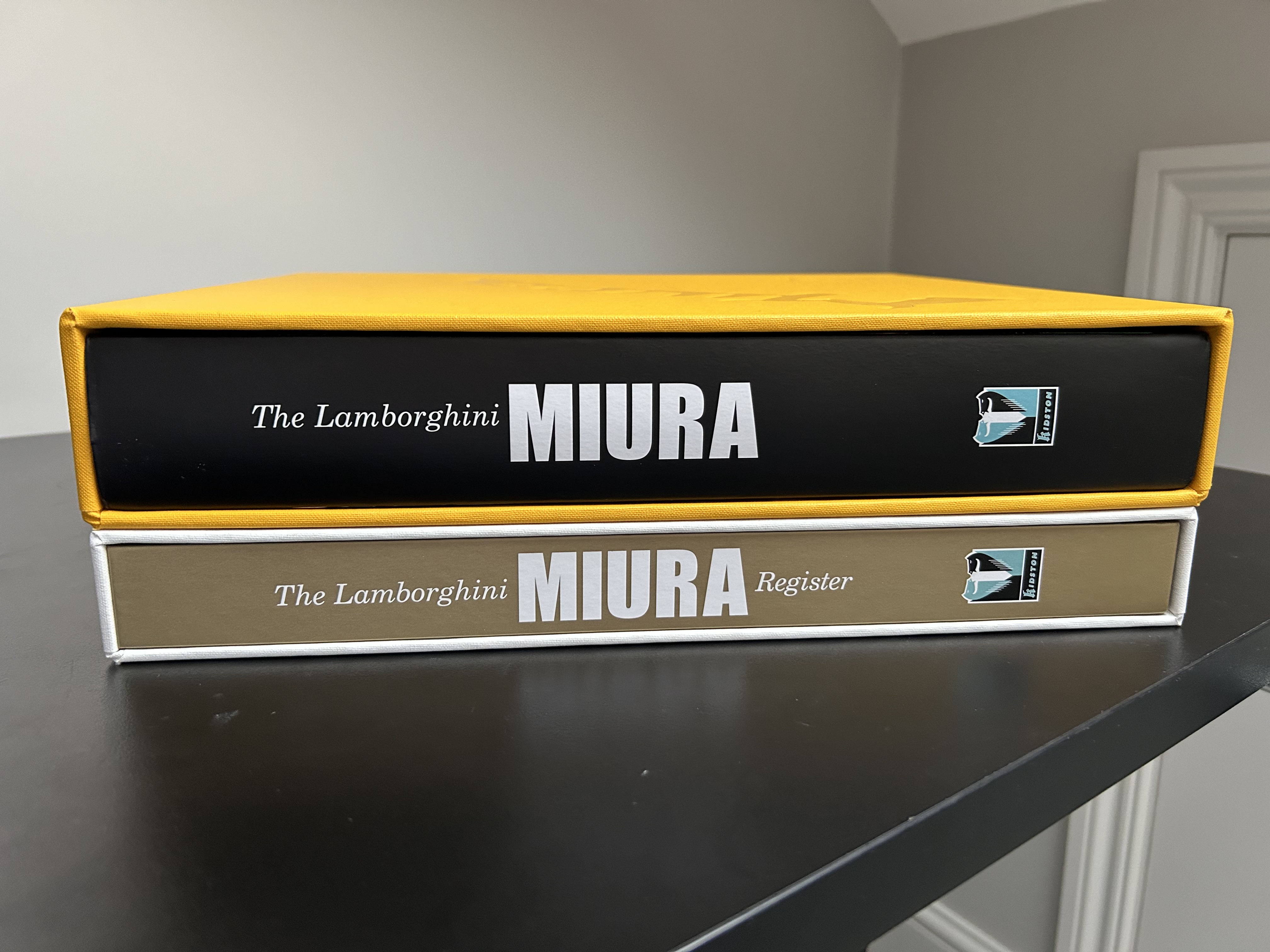 Tini Miura 書籍装丁集 1980-1990 世界の巨匠 ティニ・ミウラの手造り豪華本 1990-2015」 | ○Malu