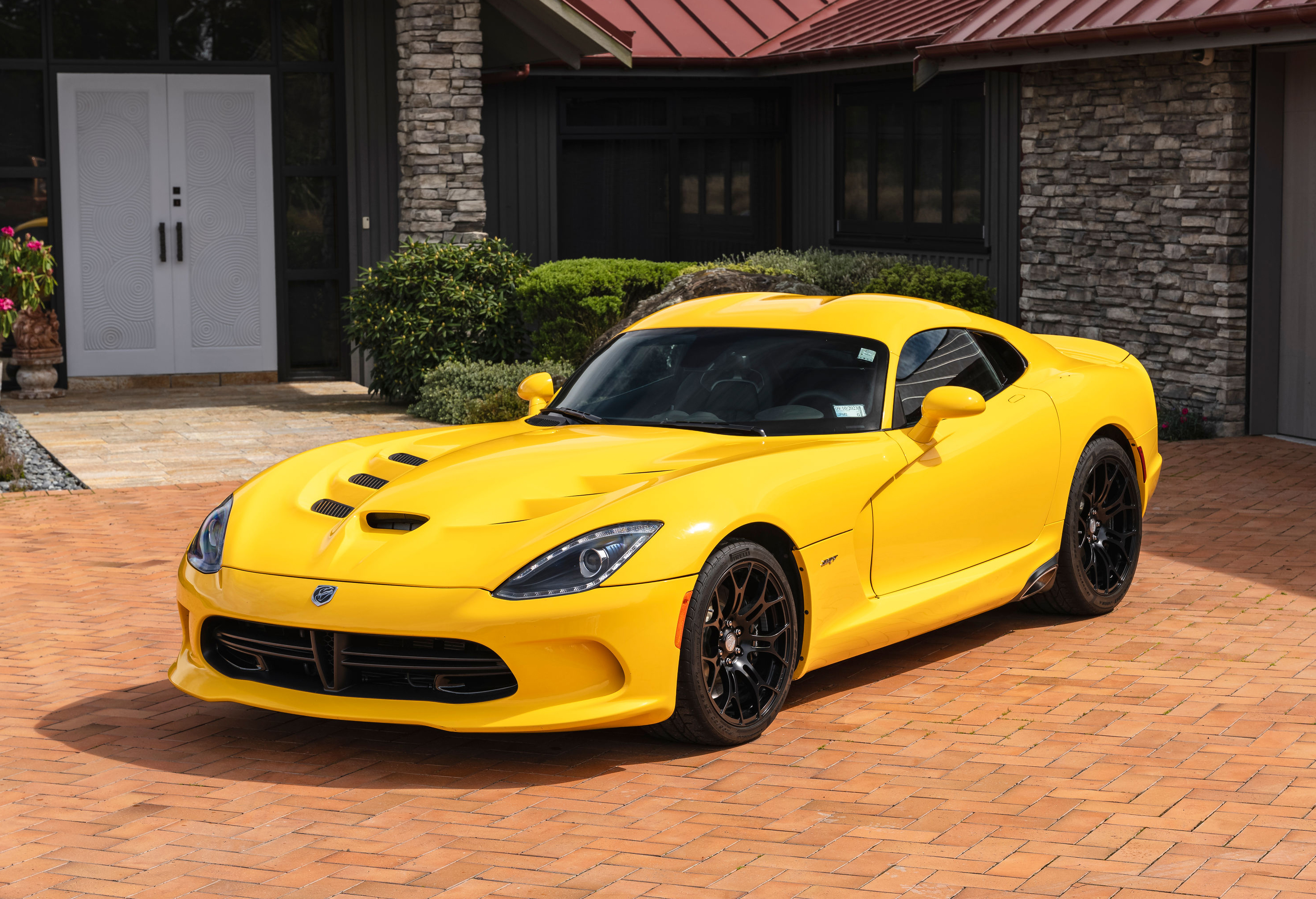 2013 Dodge SRT Viper - 2,558 KM