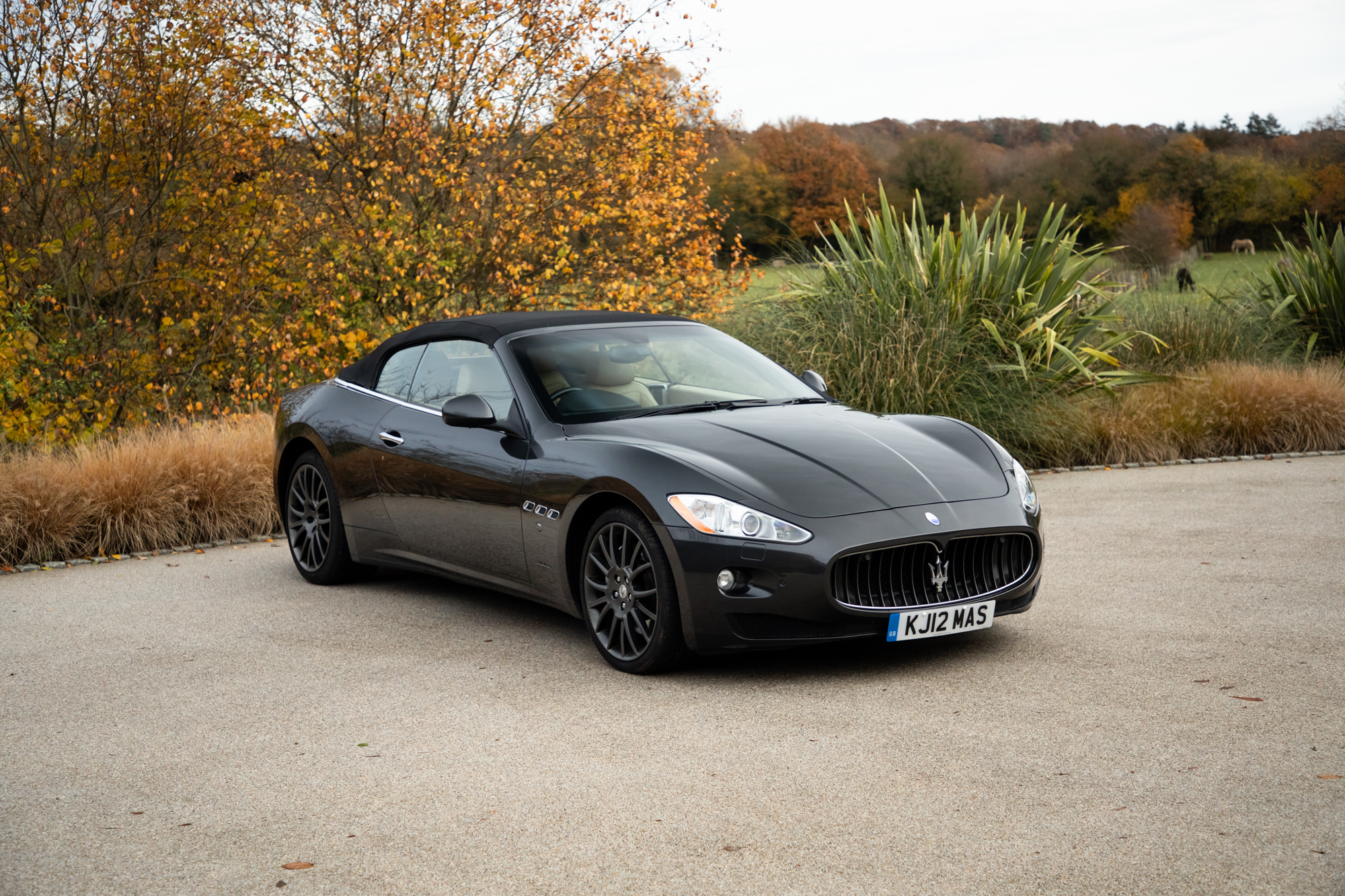 2012 Maserati Grancabrio for sale by auction in Sevenoaks, Kent, United ...
