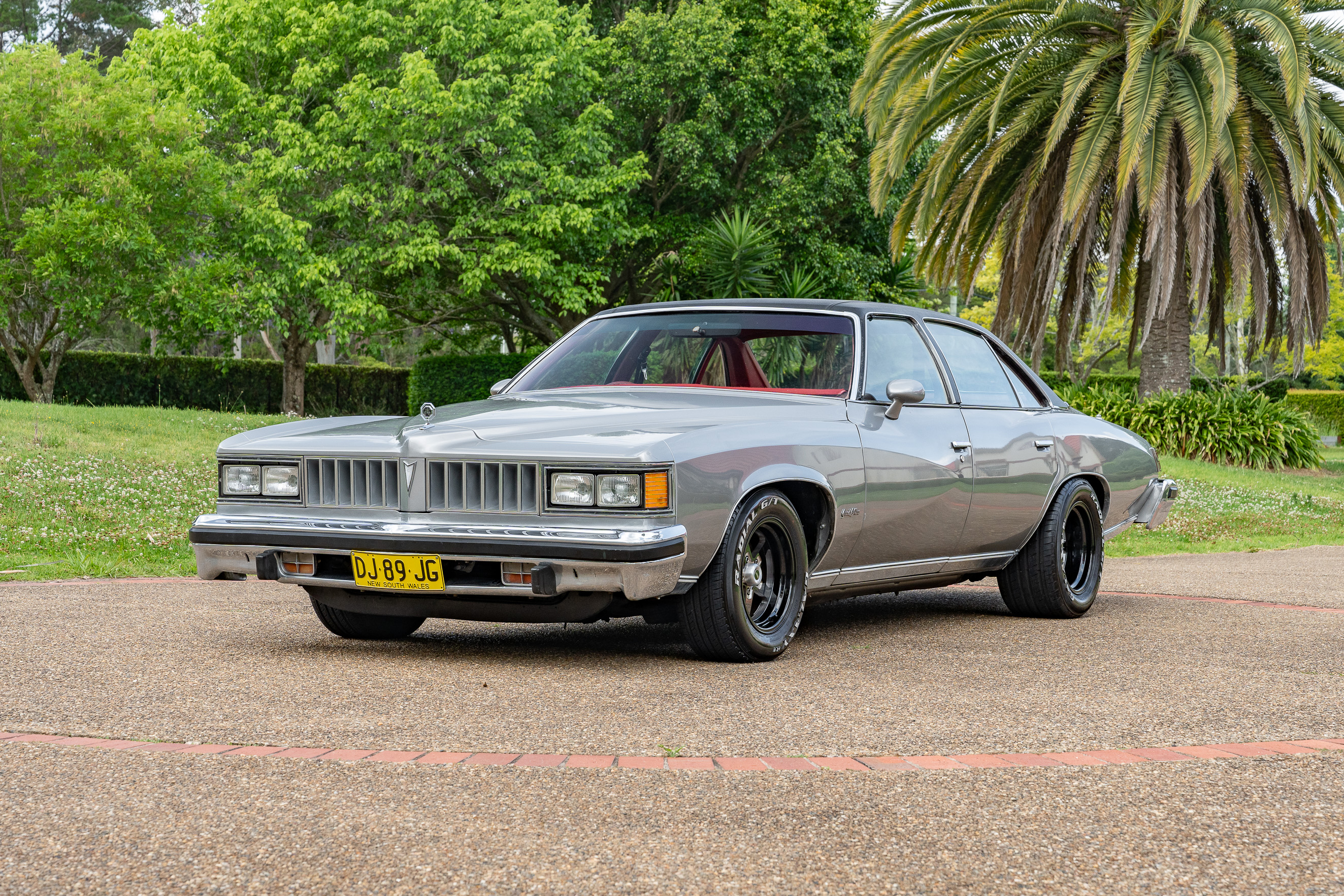 1976 Pontiac Grand Le Mans