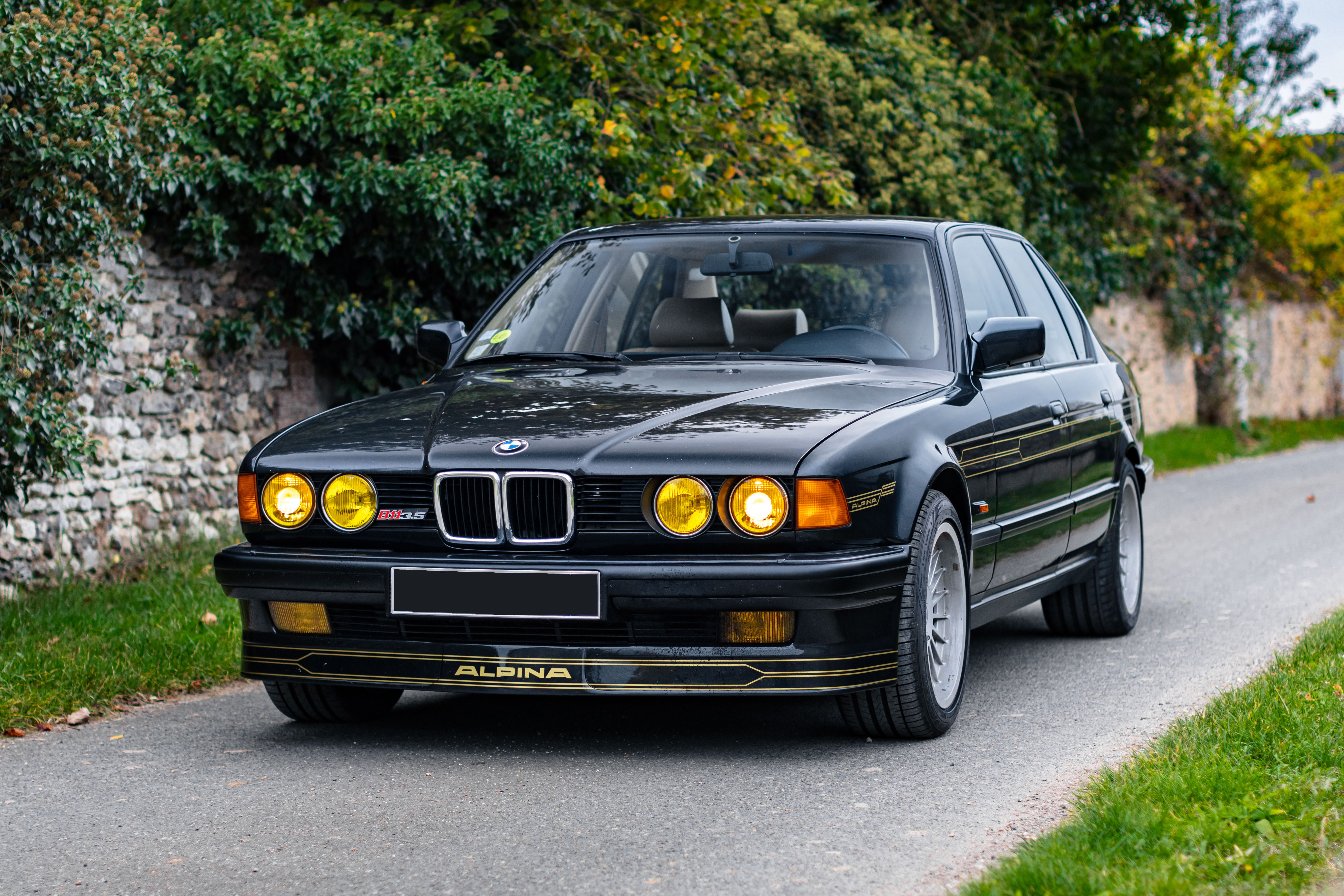 1990 BMW Alpina (E32) B11