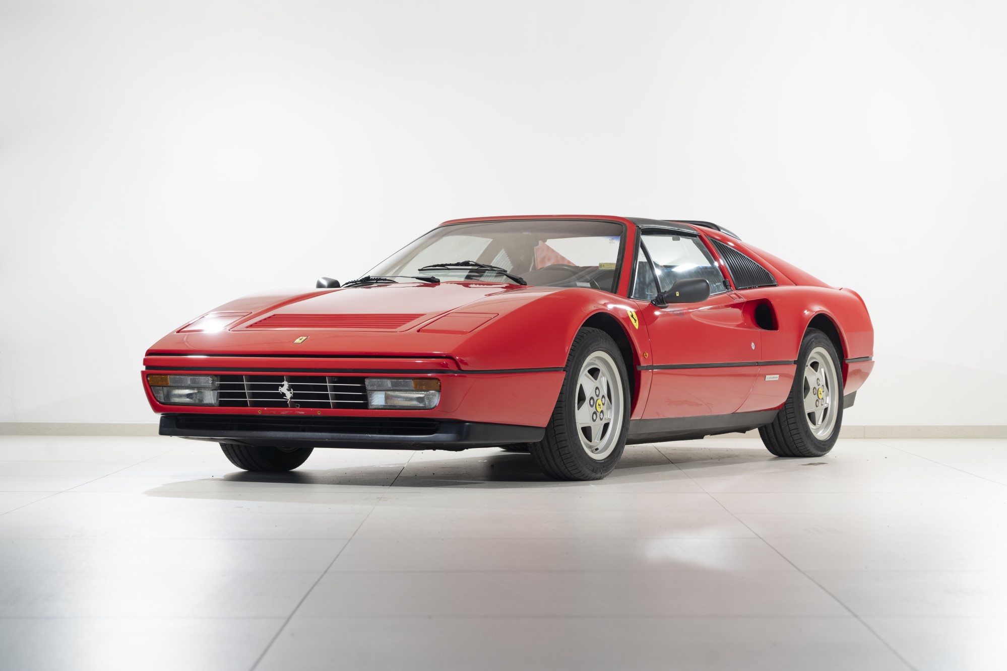 1989 Ferrari 328 GTS - 28,467 Km