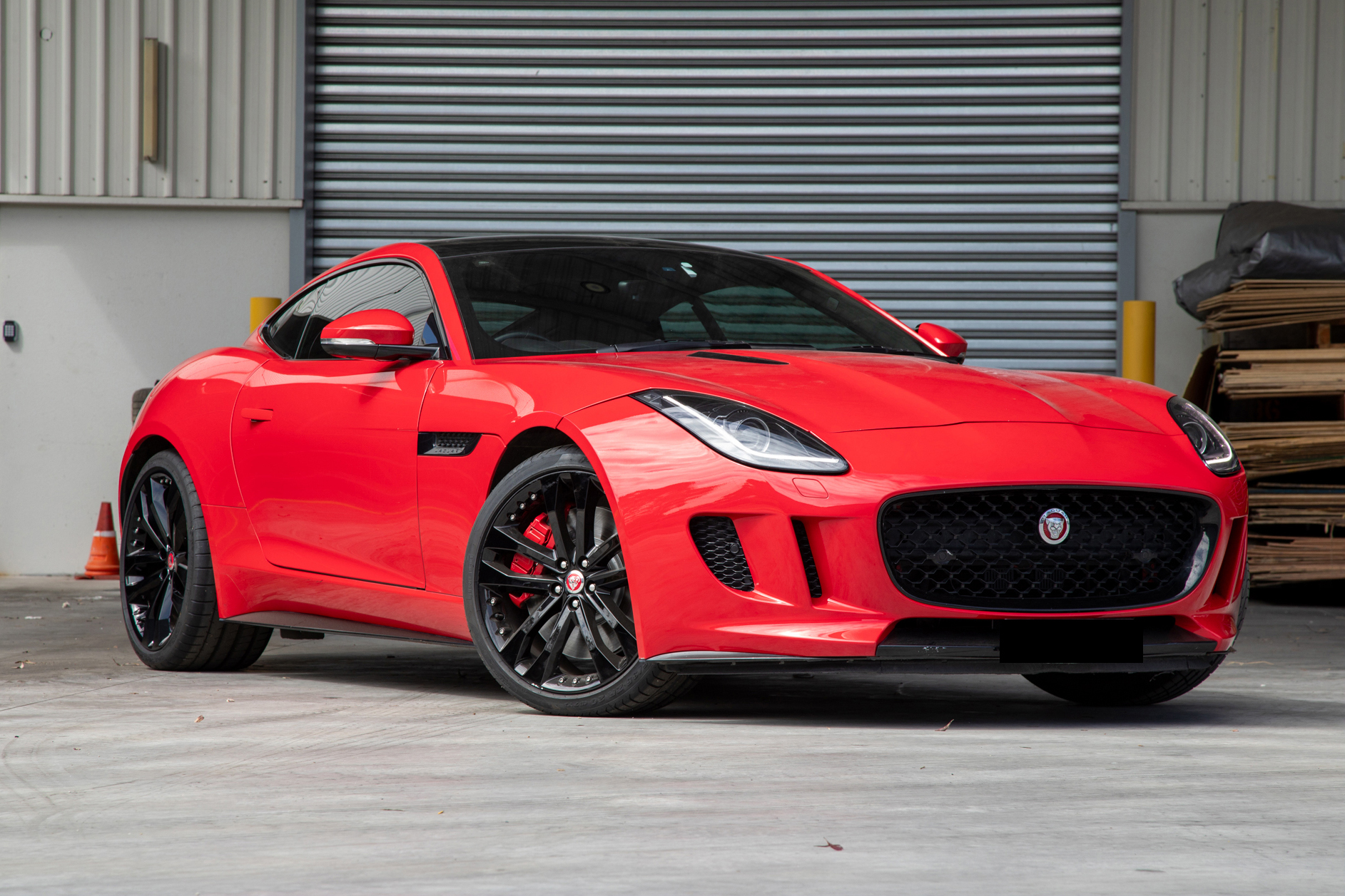 2014 Jaguar F-Type R Coupe