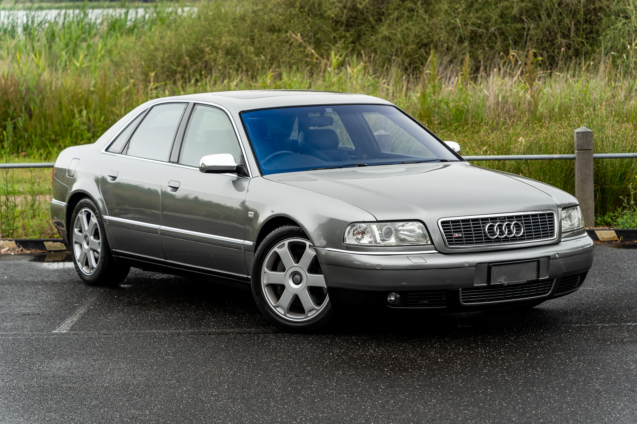 2002 Audi S8