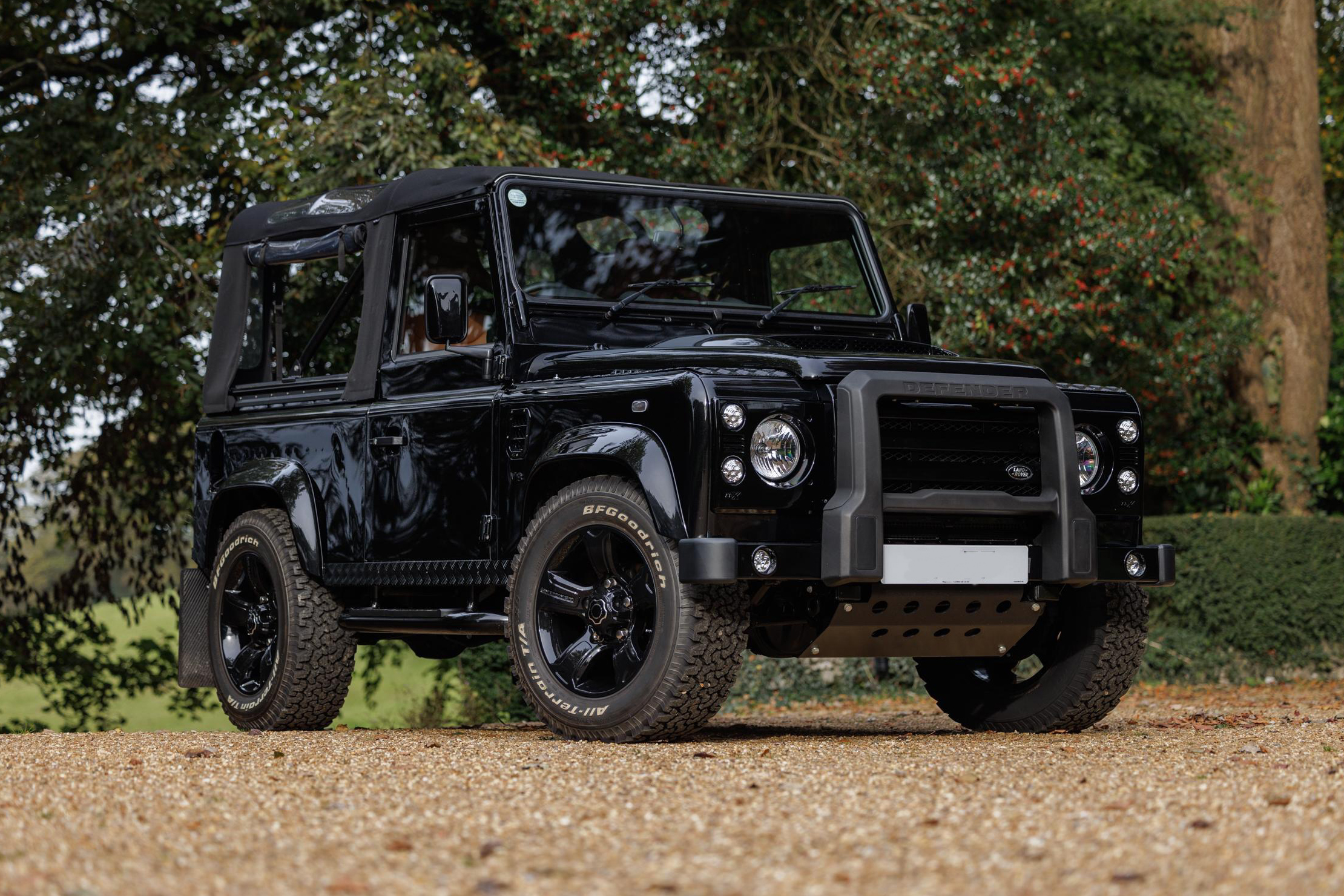 2014 Land Rover Defender 90 XS Hard Top - Urban Soft Top Conversion - 673 Miles