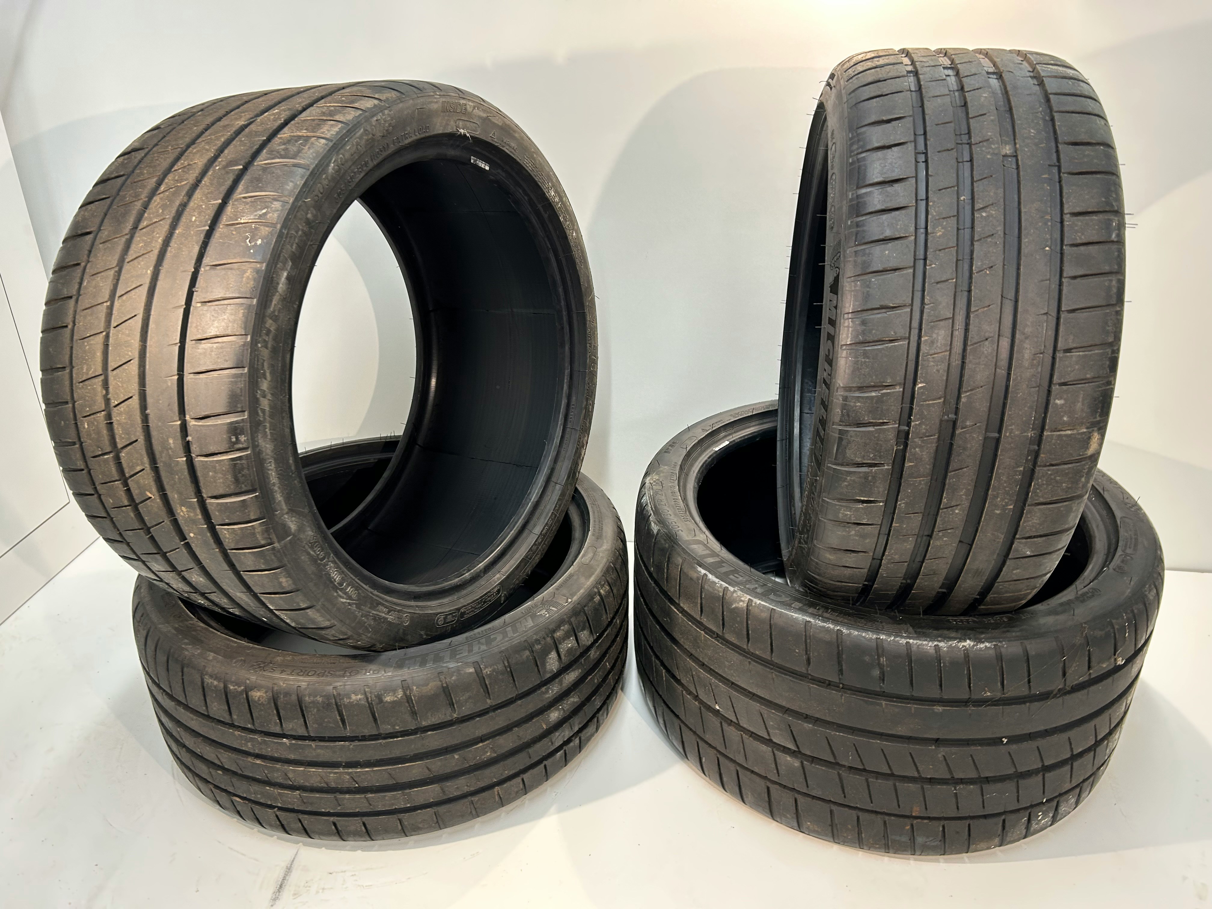 Set of Porsche 911 (991.2) GT3 Wheels and Tyres for sale by auction in