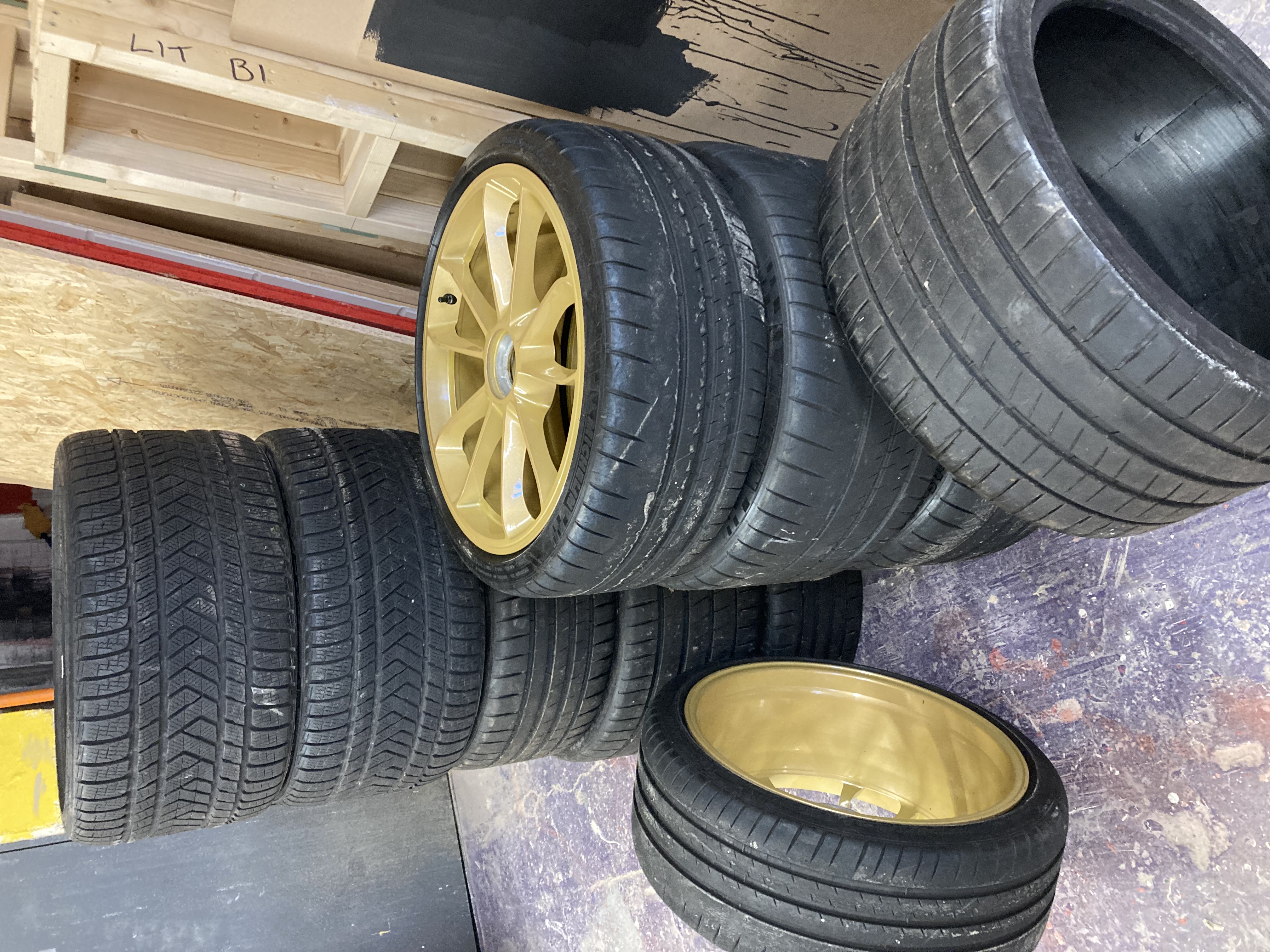 Set of Porsche 911 (991.2) GT3 Wheels and Tyres for sale by auction in