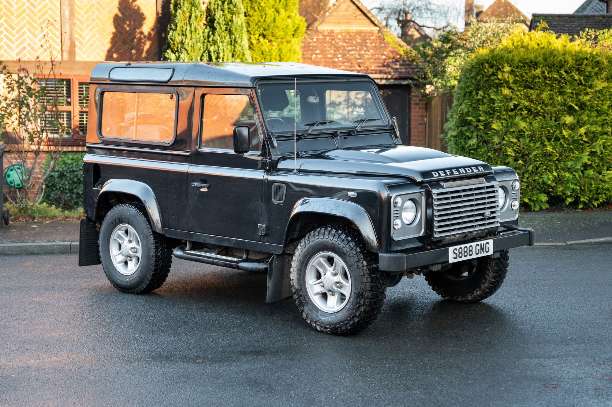 2015 Land Rover Defender 90 XS Station Wagon