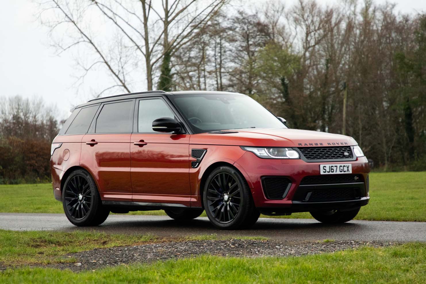 2017 Range Rover Sport SVR