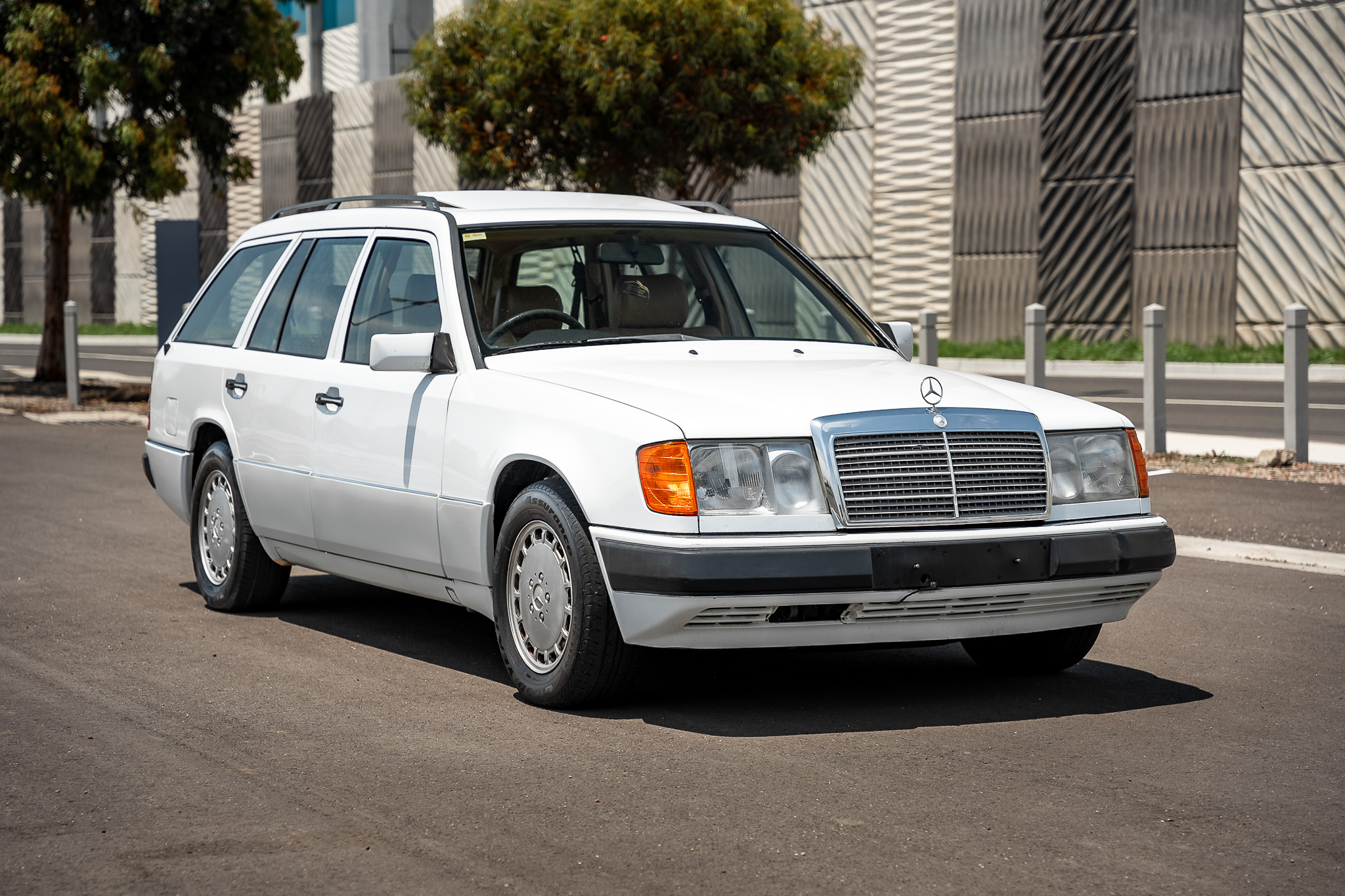 1990 Mercedes-Benz (W124) 300 TE