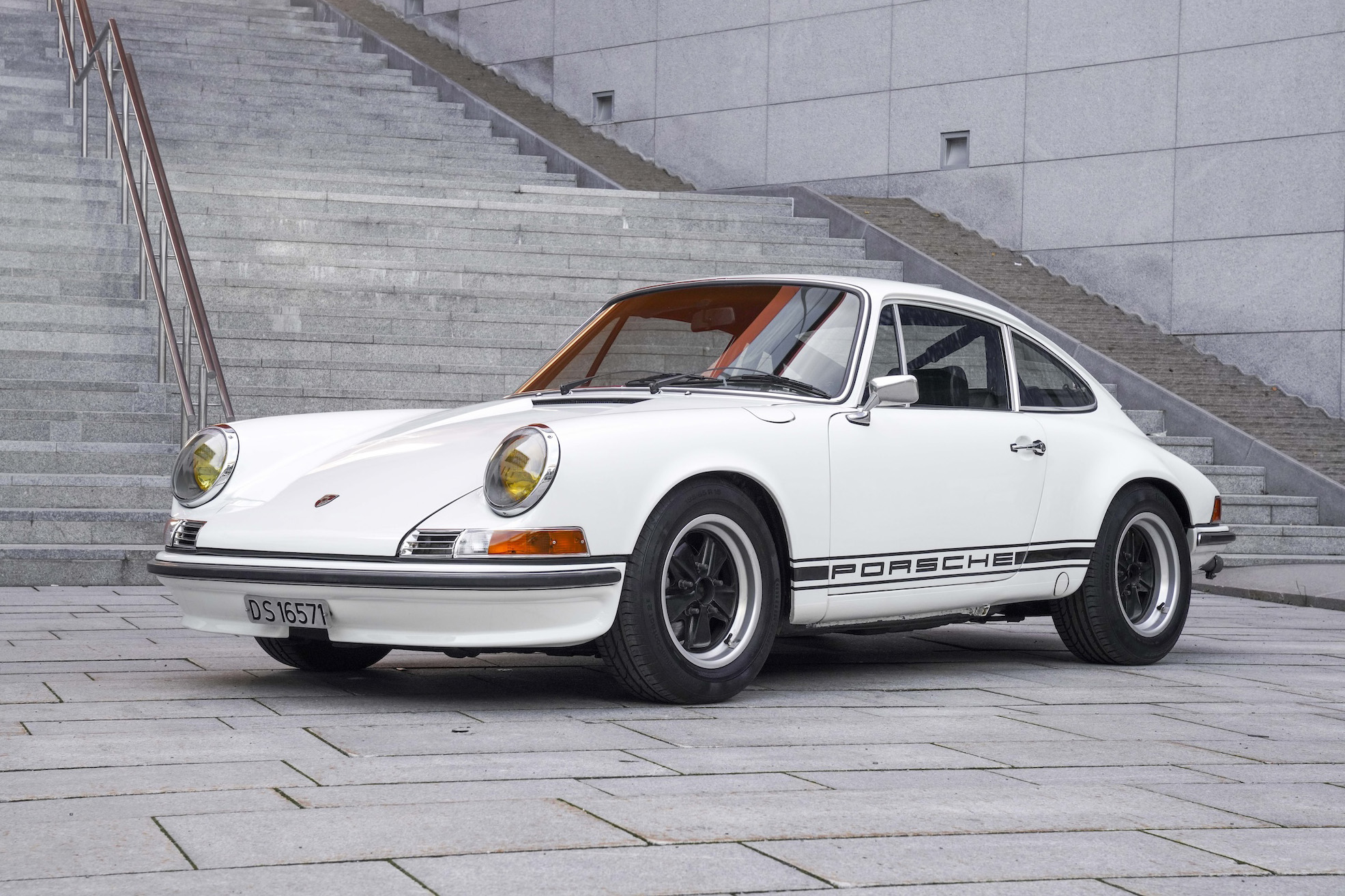 1972 Porsche 911 T - Carrera RS 2.7 Tribute