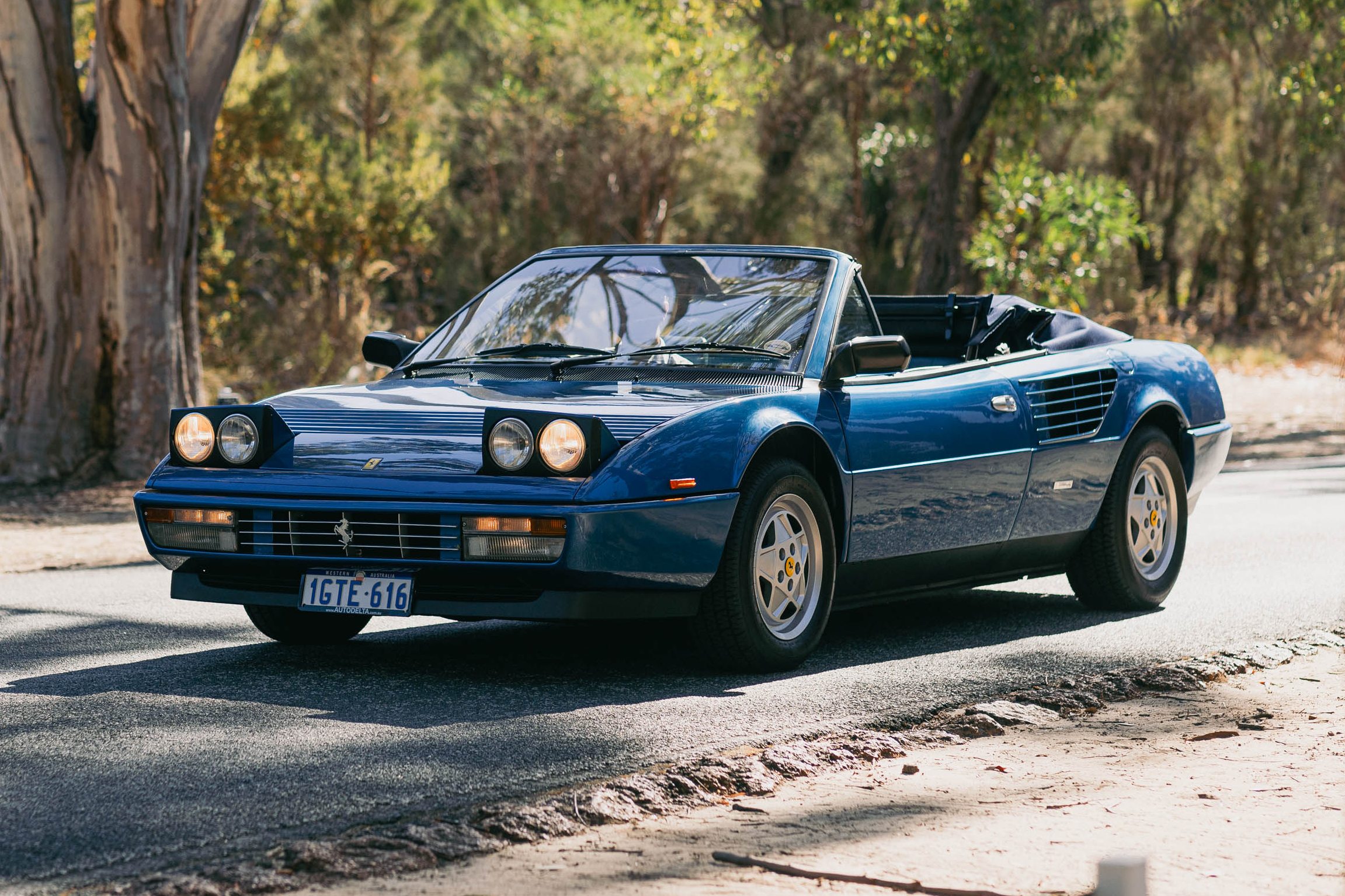 1987 Ferrari Mondial 3.2 Cabriolet