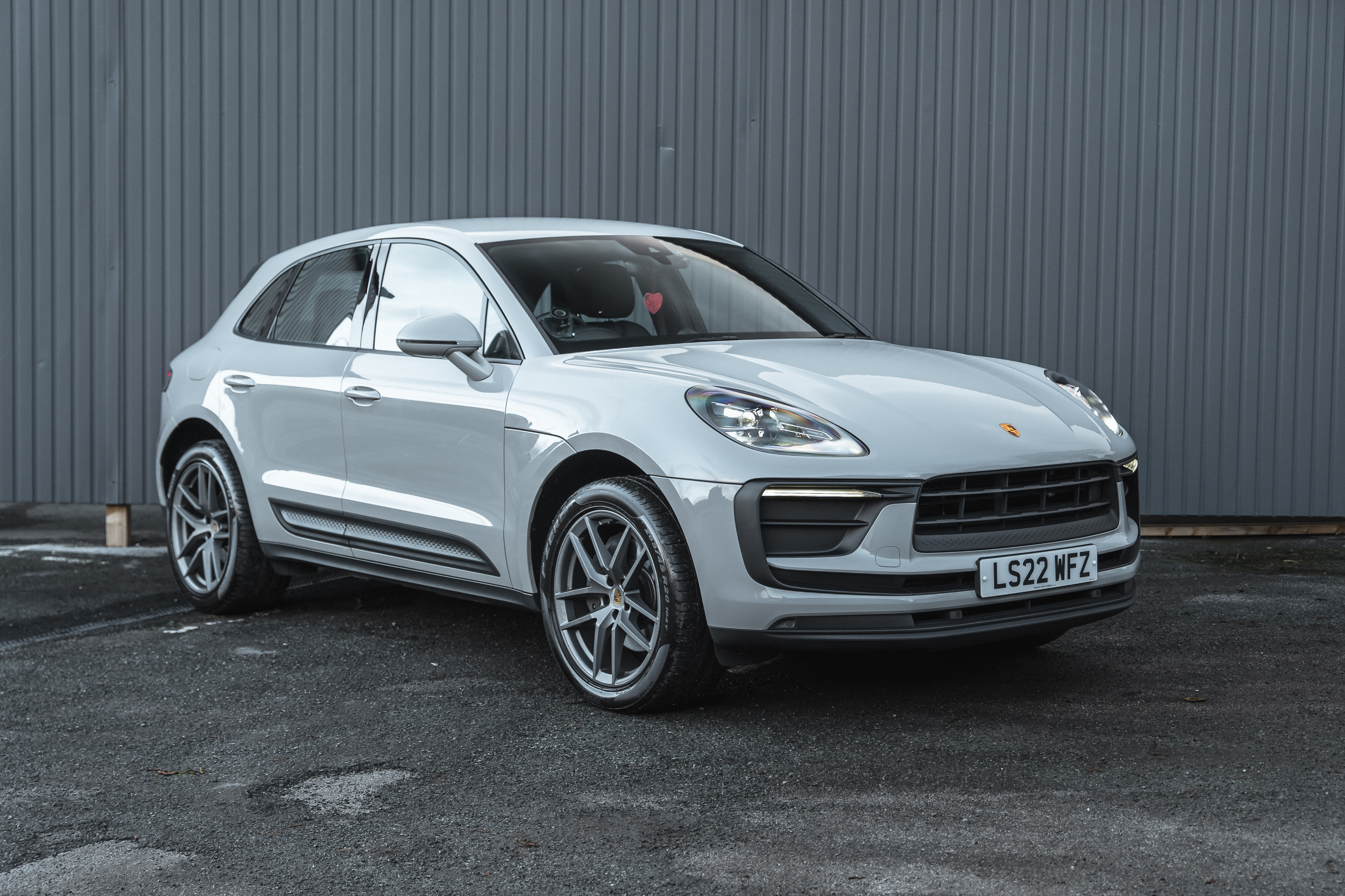 2022 Porsche Macan