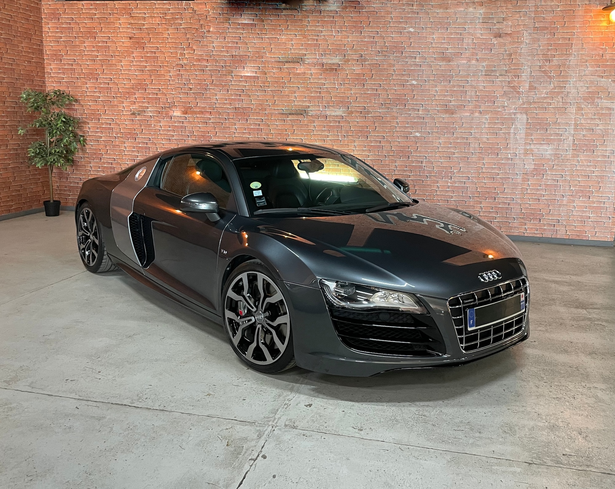 2009 Audi R8 V10 - Manual