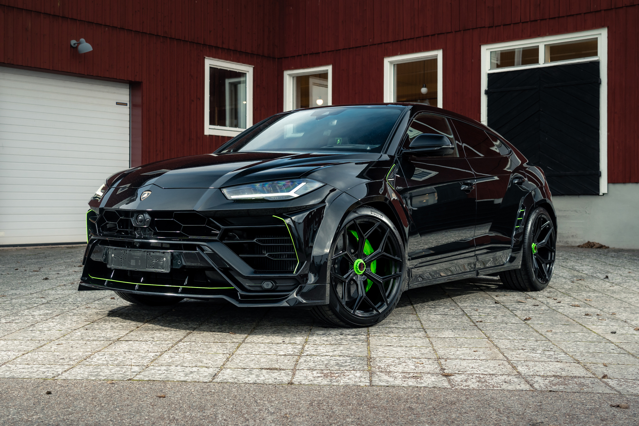 2020 Lamborghini Urus - Novitec