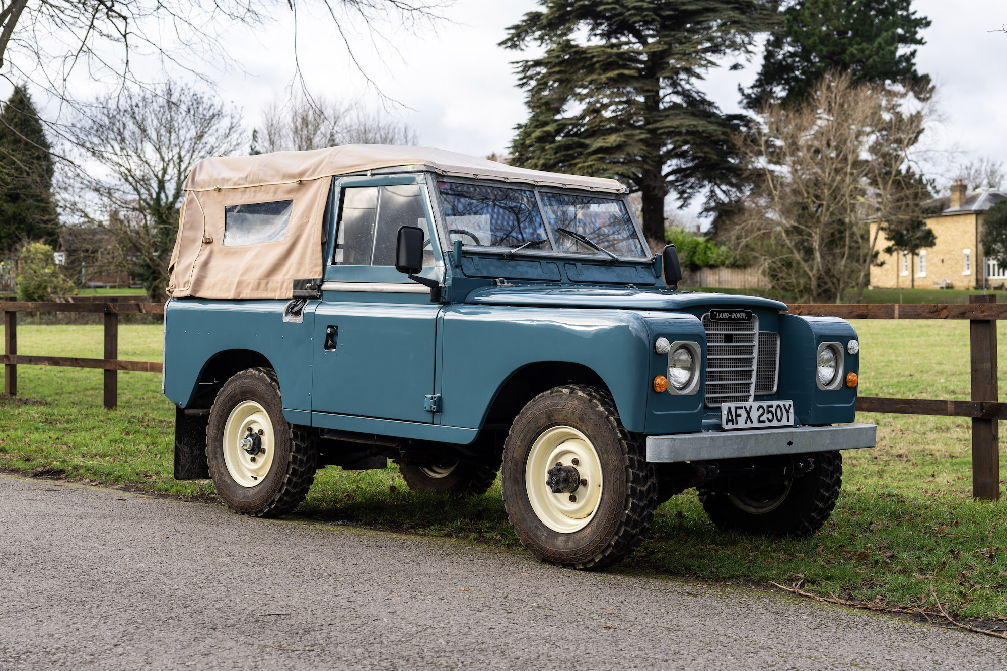 1982 Land Rover Series III 88"