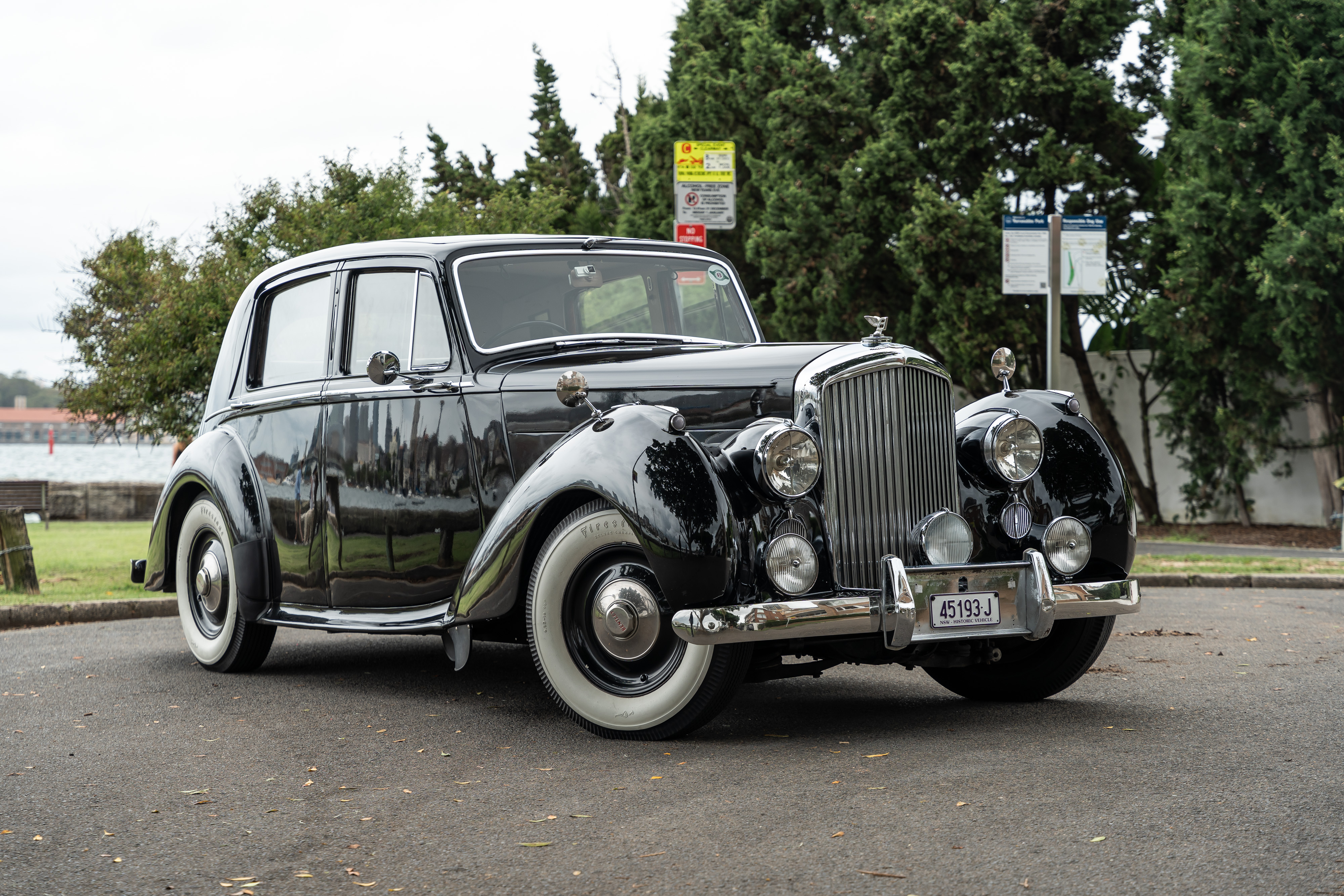 1948 Bentley MKVI Sports Saloon