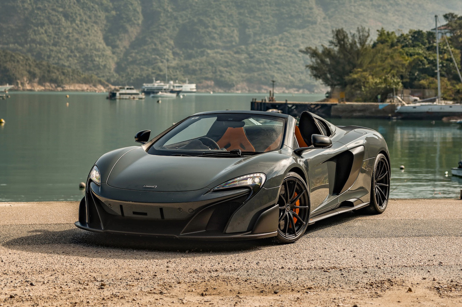 2016 McLaren 675LT Spider - 9,314 KM