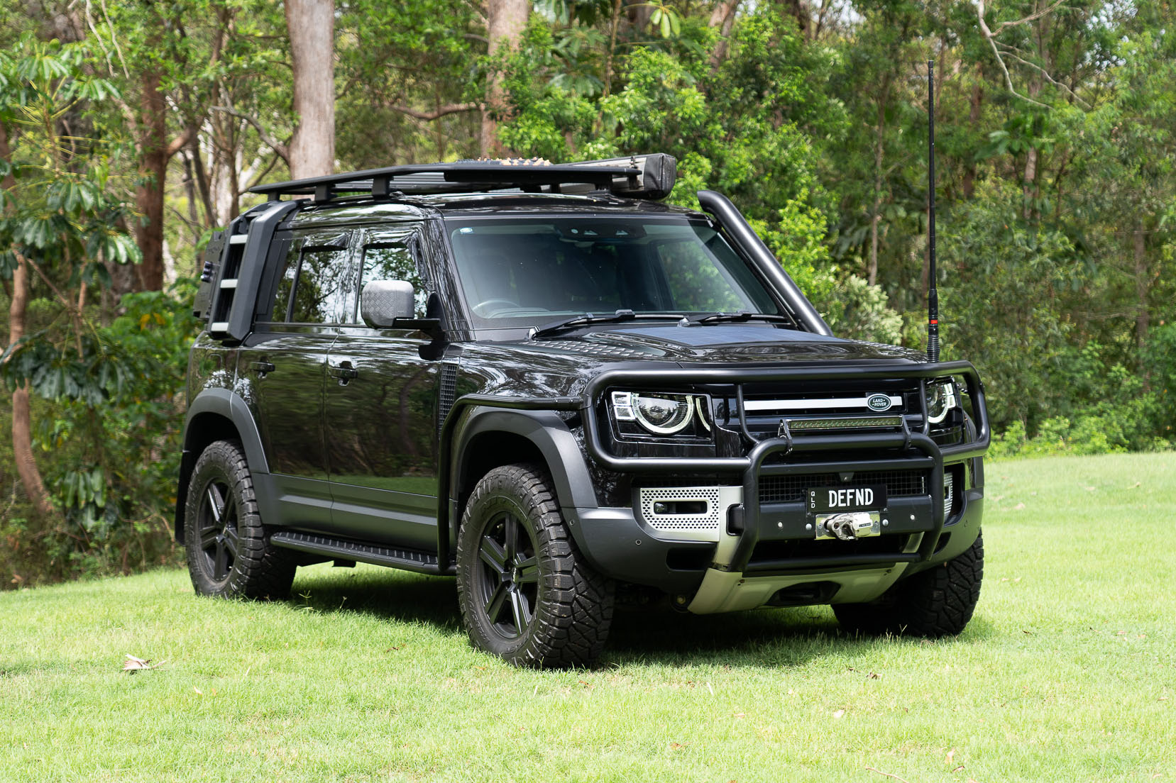 2020 Land Rover Defender 110 P400