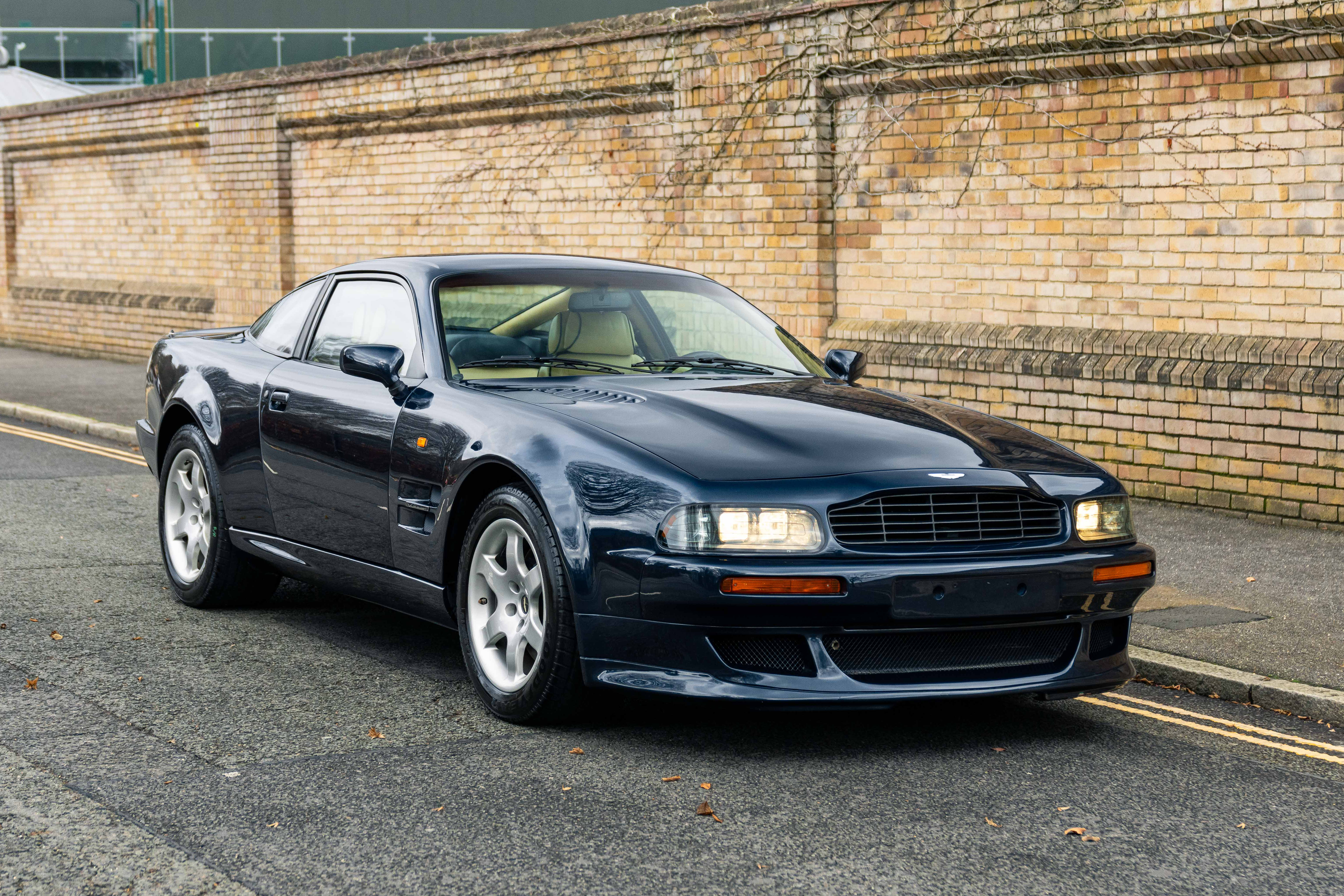 1994 Aston Martin V8 Vantage V550 - LHD - VAT Payable