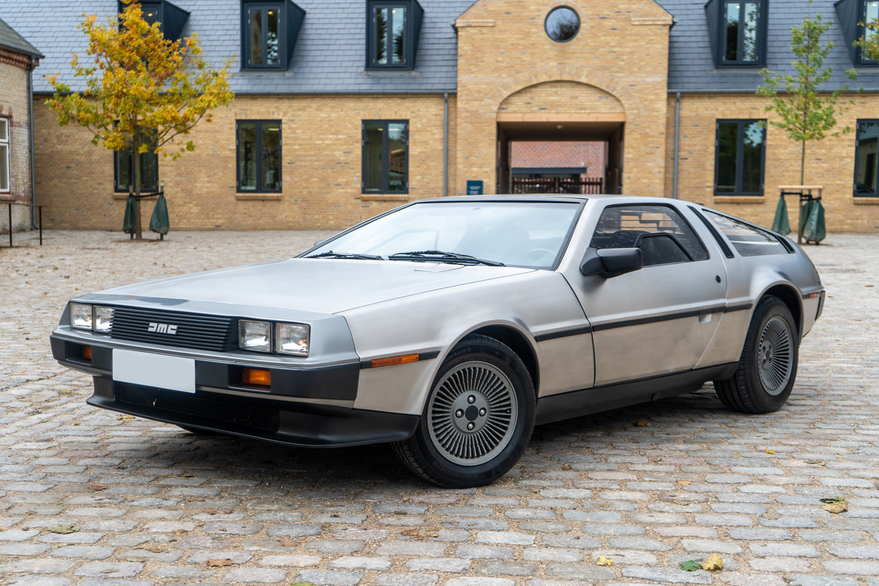 1981 DeLorean DMC-12