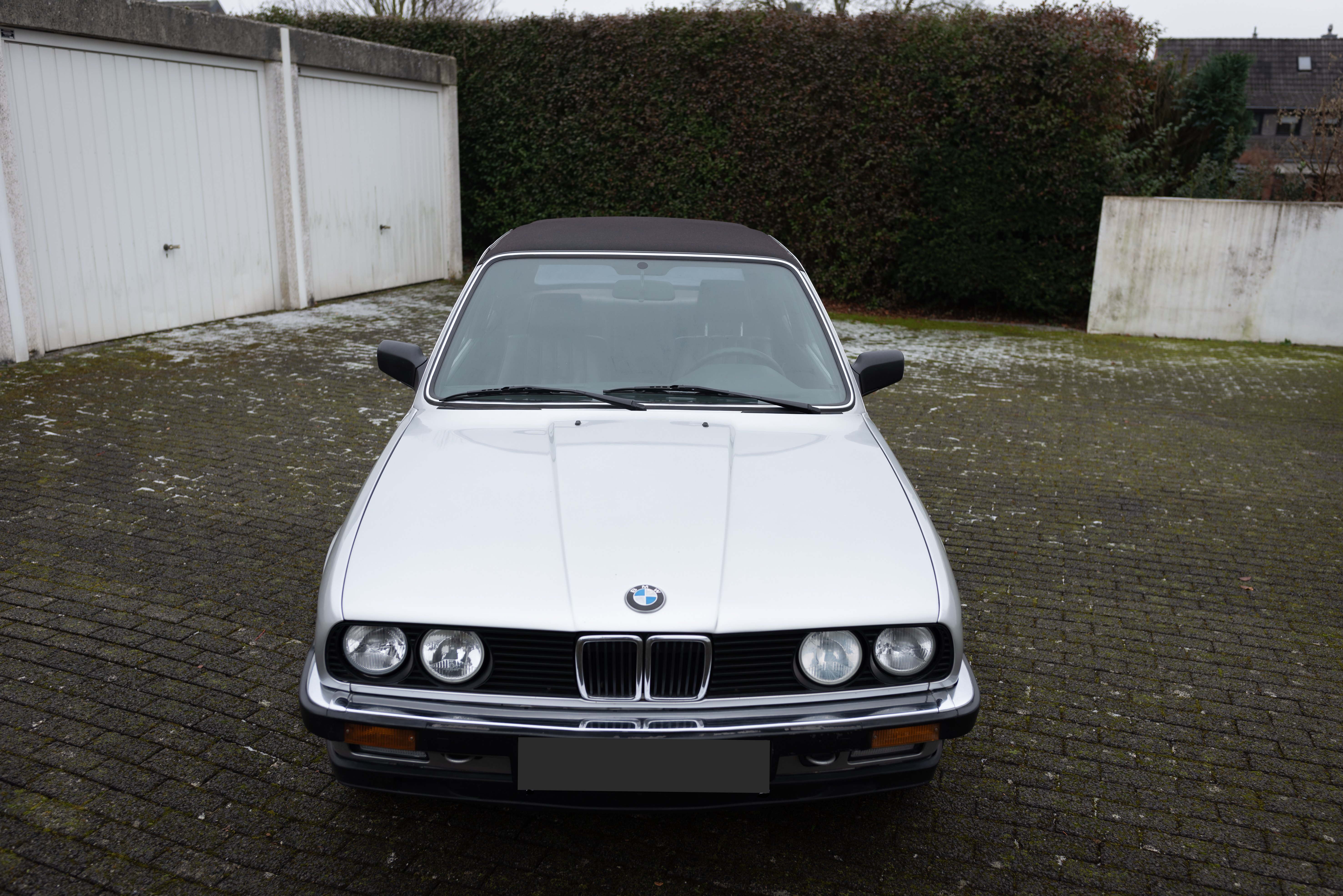 1983 BMW (E30) 323i 'Baur' Convertible for sale by auction in Aachen ...