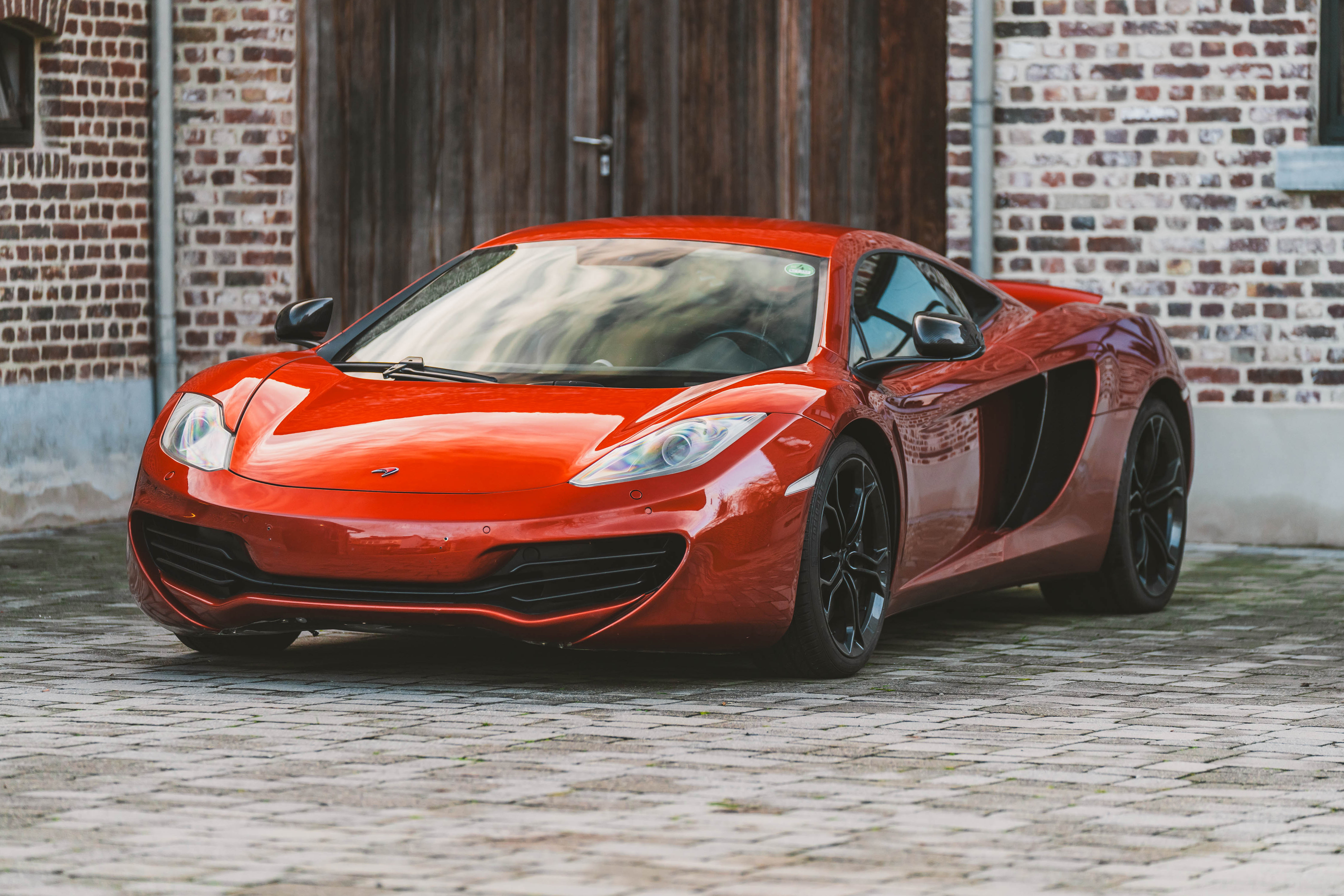 2011 McLaren MP4-12C