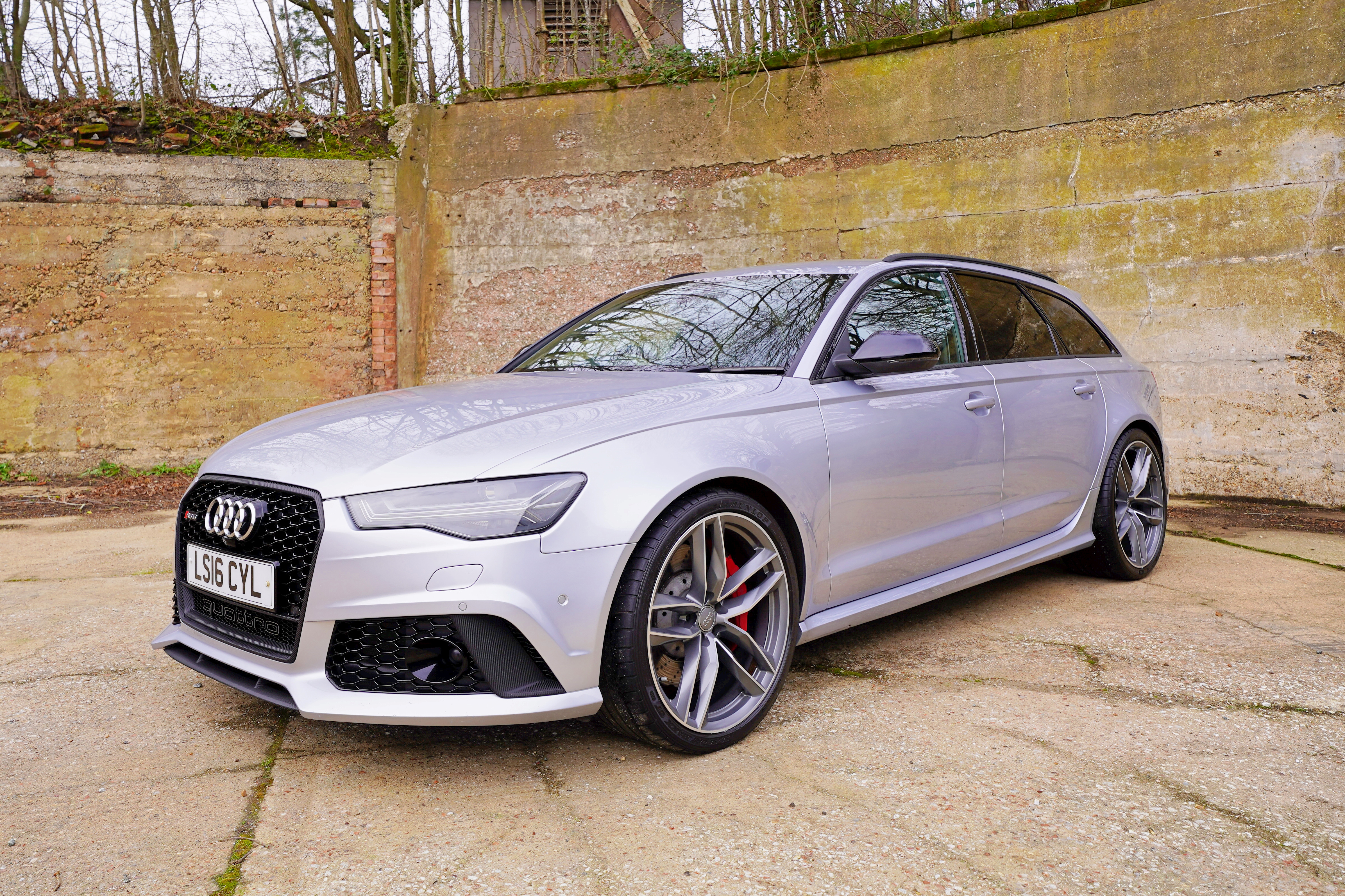 2016 Audi (C7) RS6 Avant Performance