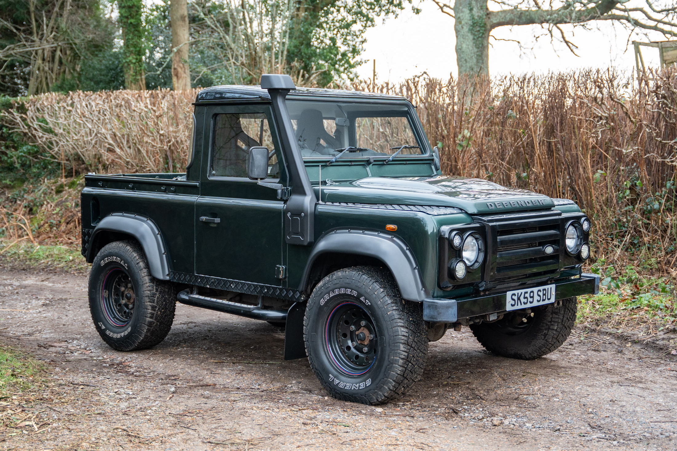 2009 Land Rover Defender 90 Pick-Up