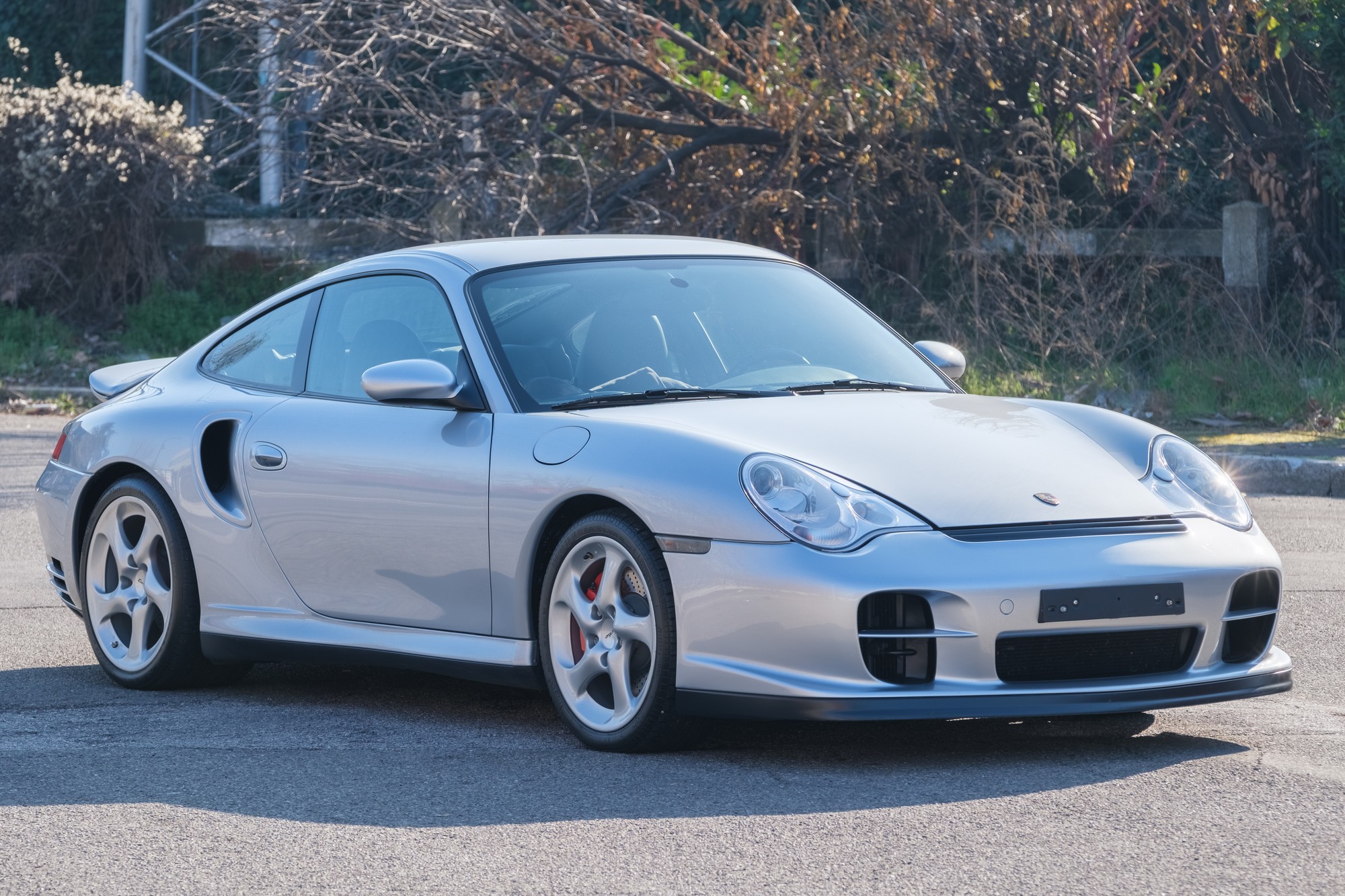 2001 Porsche 911 (996) Turbo - 11,948 KM