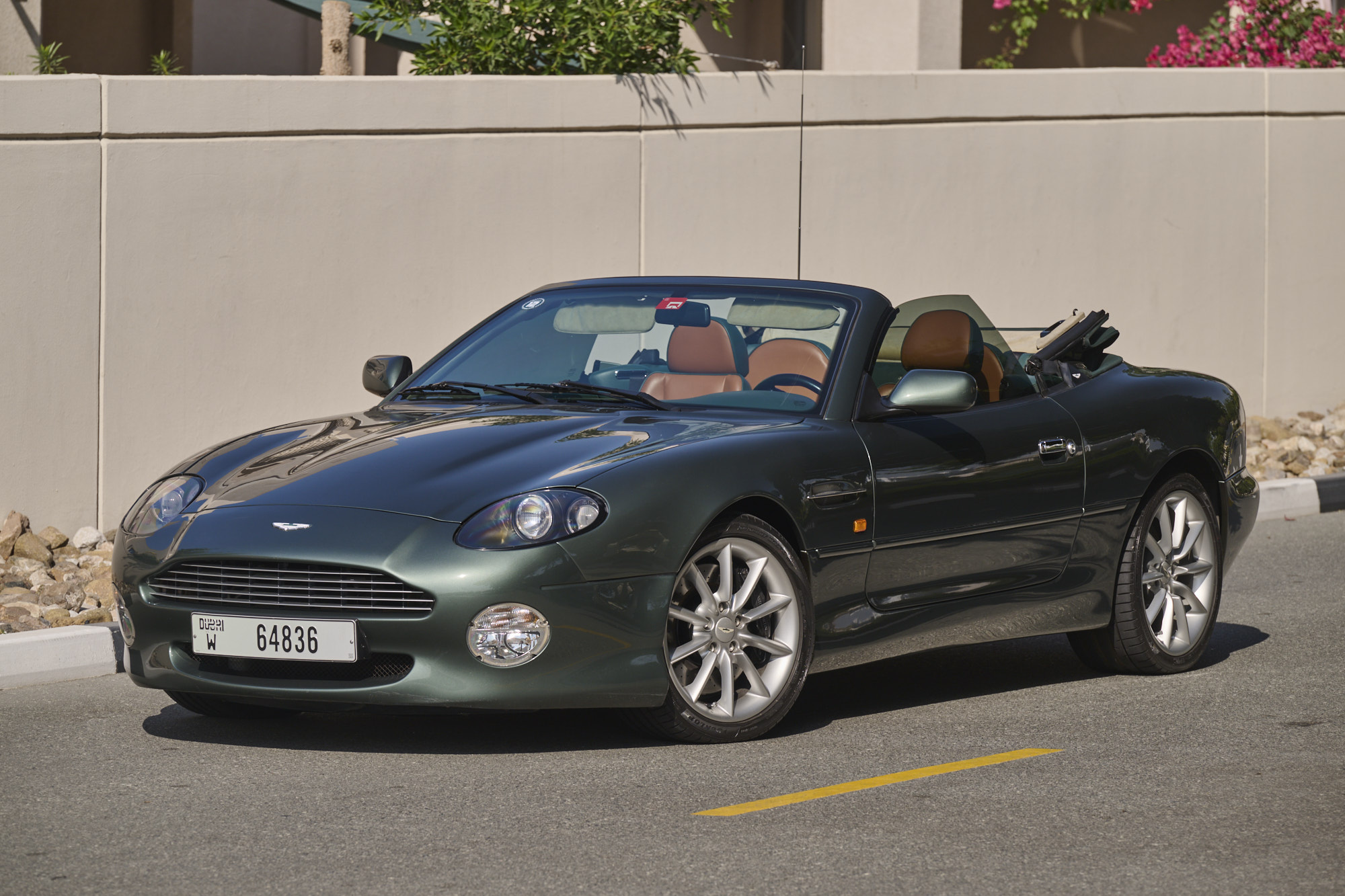 2001 Aston Martin DB7 Vantage Volante - 38,599 Km