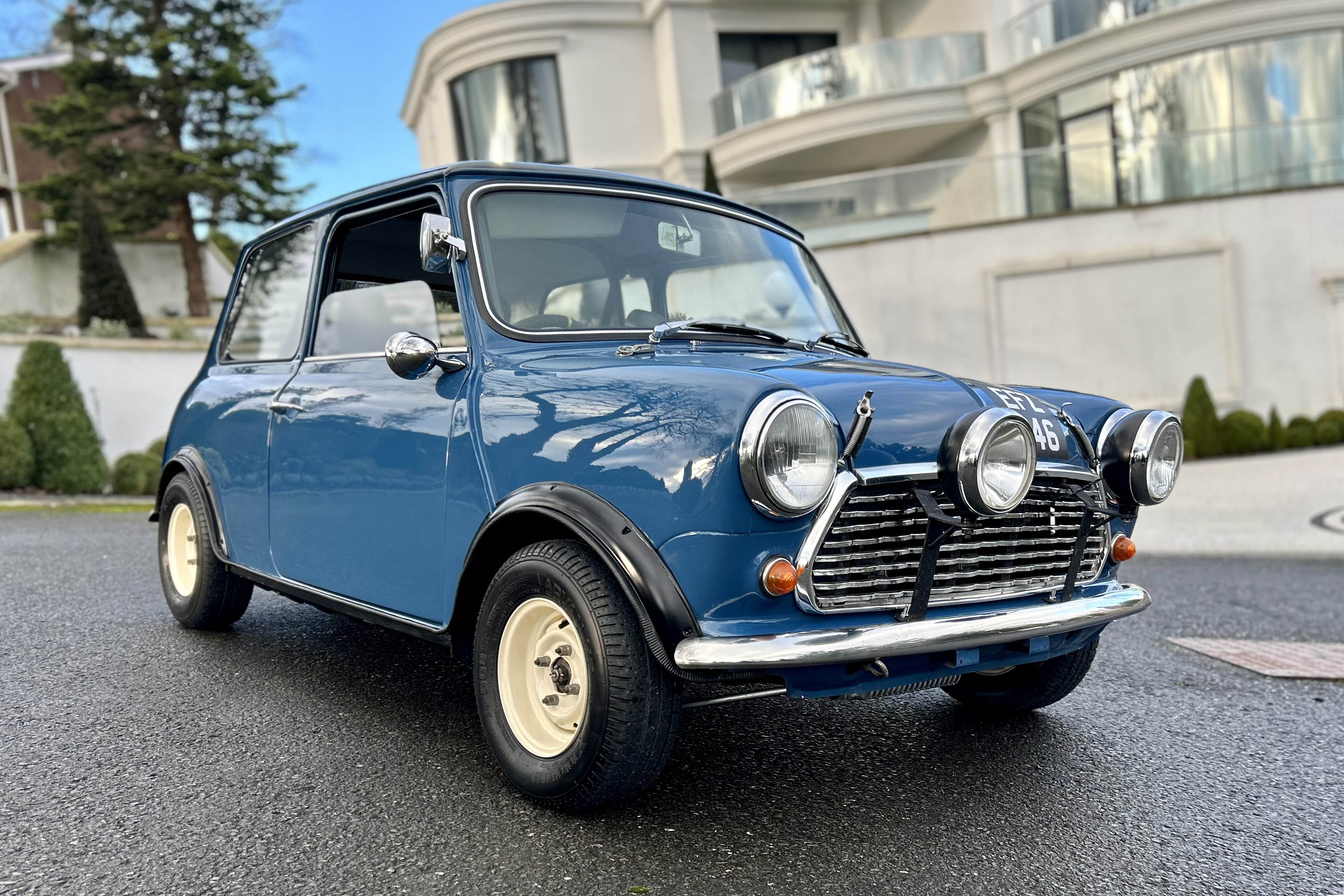 1971 Austin Mini Cooper S MKIII - Track Prepared