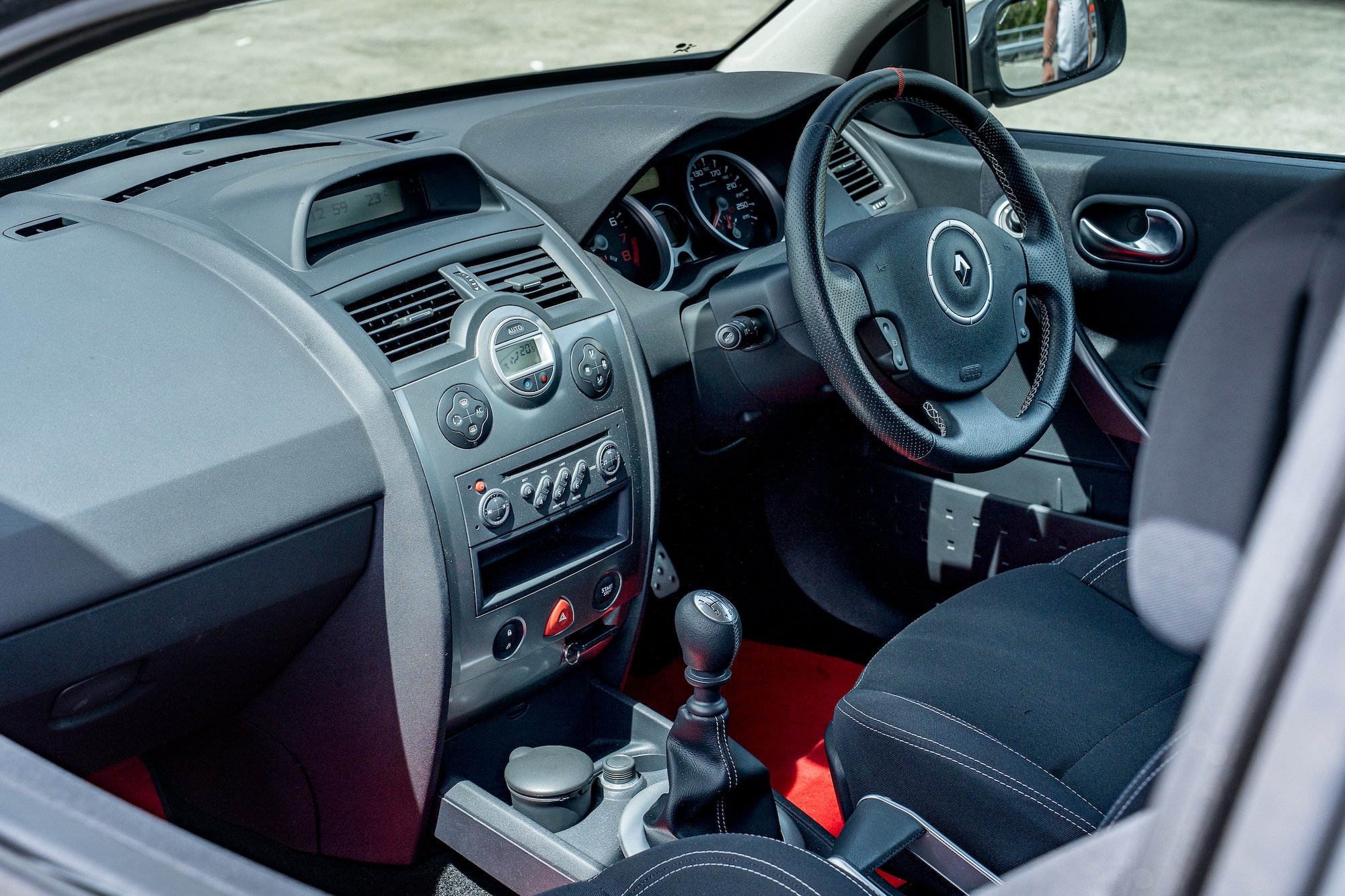 2007 Renaultsport Megane 230 F1 Team R26 for sale by auction in Sandy ...