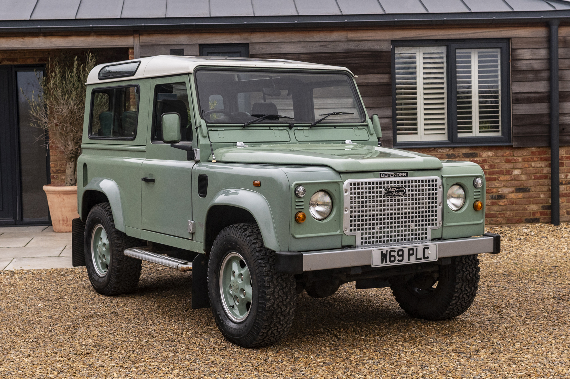 2000 Land Rover Defender 90 TD5 Heritage