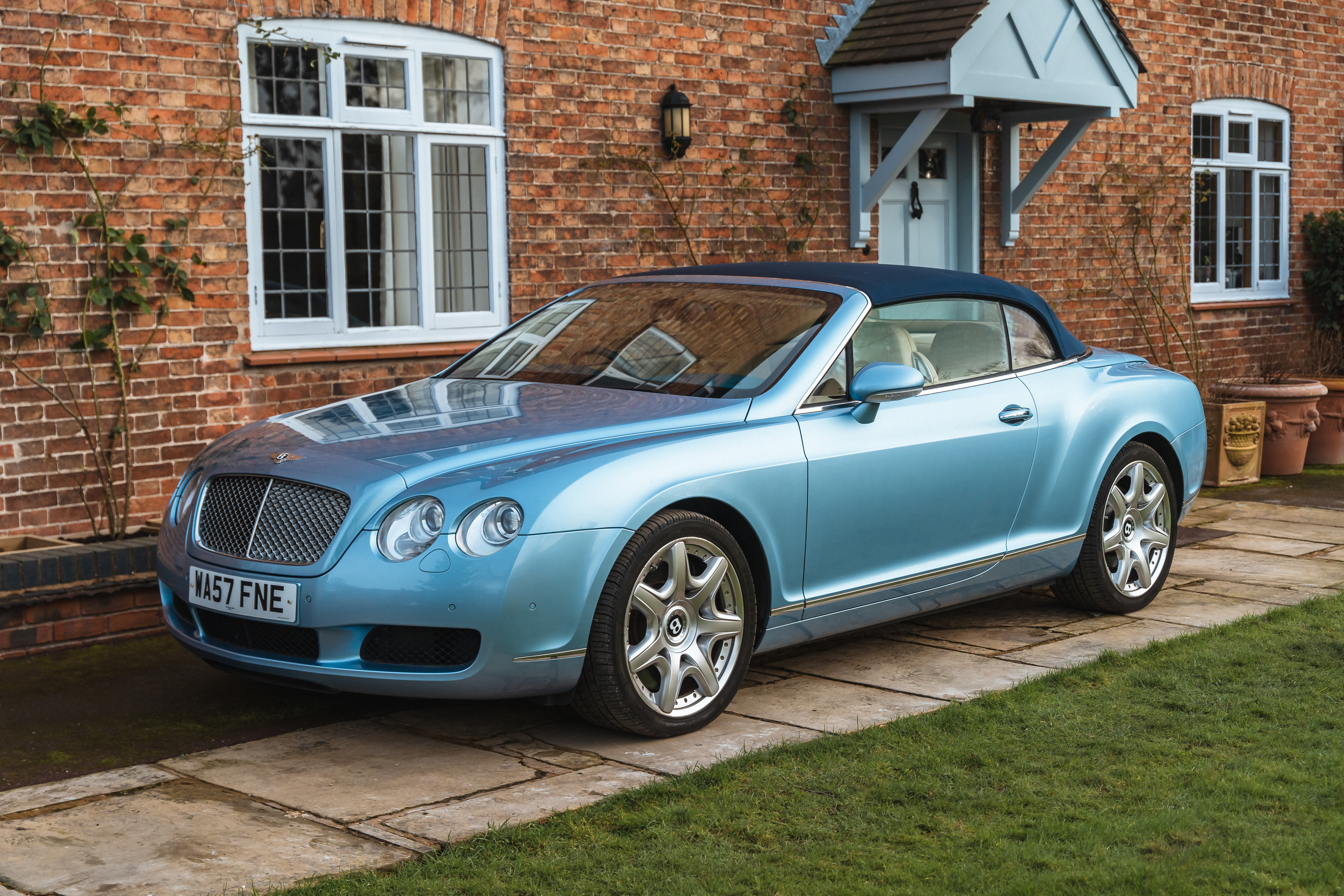 2008 Bentley Continental GTC W12 - 33,413 miles