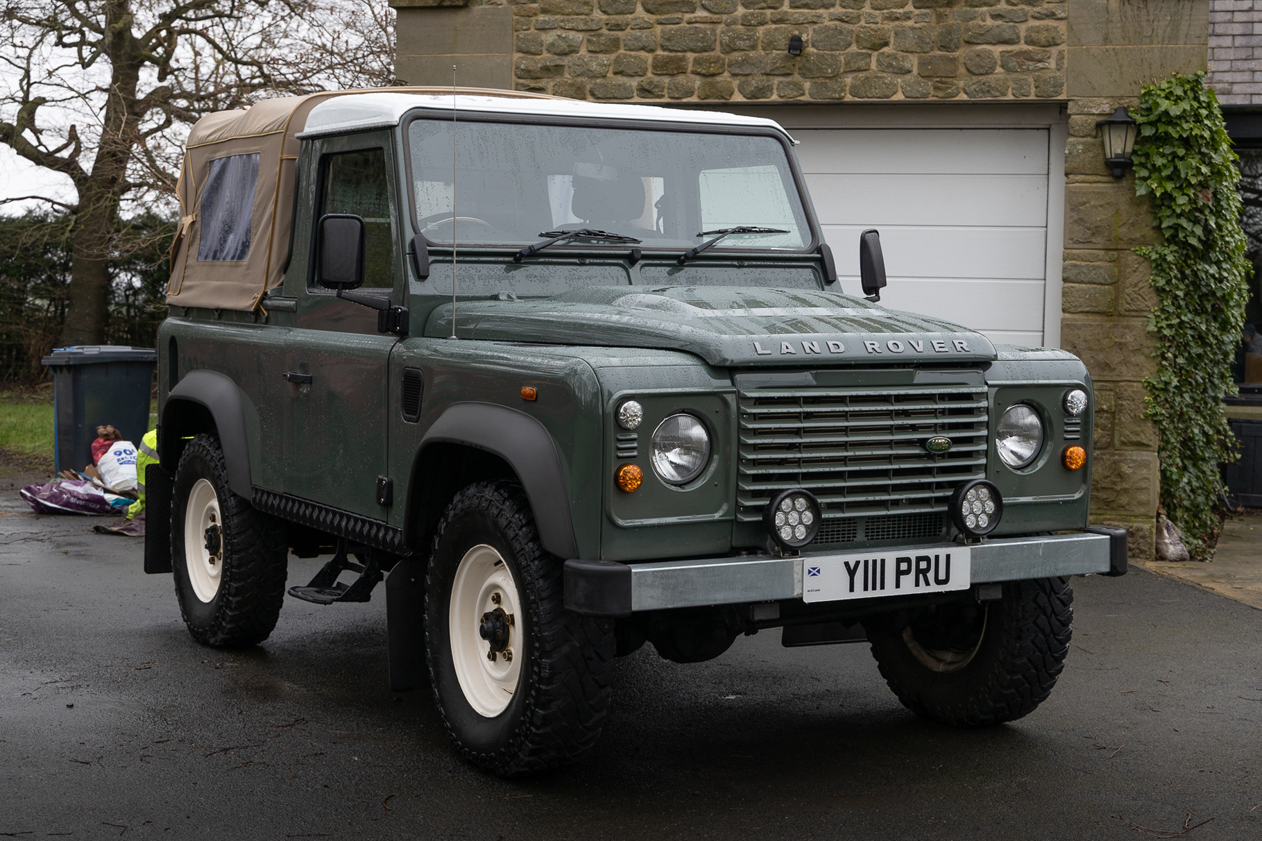 2012 Land Rover Defender 90 Pick-Up