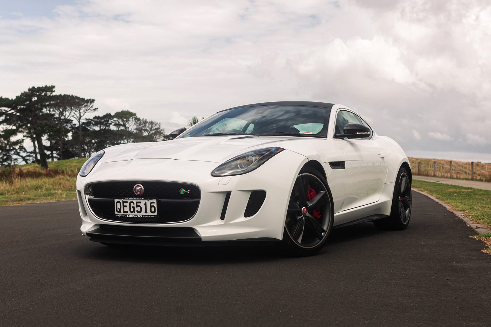 2014 Jaguar F-Type R Coupe