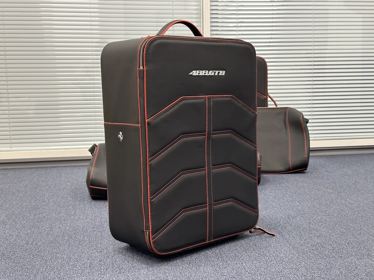 Ferrari 488 GTB ショルダーバック　未使用 Luggage For Ferrari 488 GTB For Sale by Auction in Grimsby