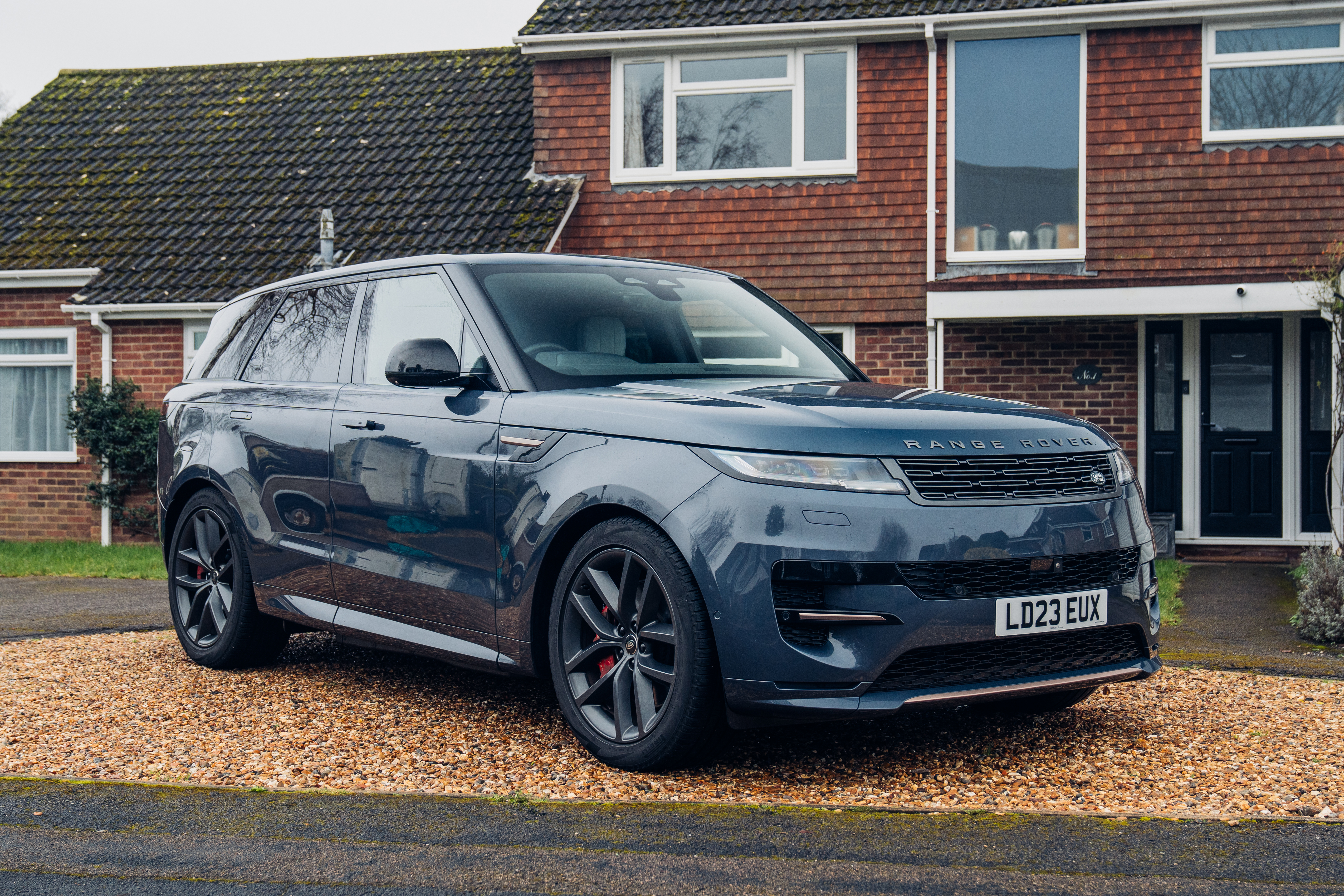 2023 Range Rover Sport P440E Dynamic