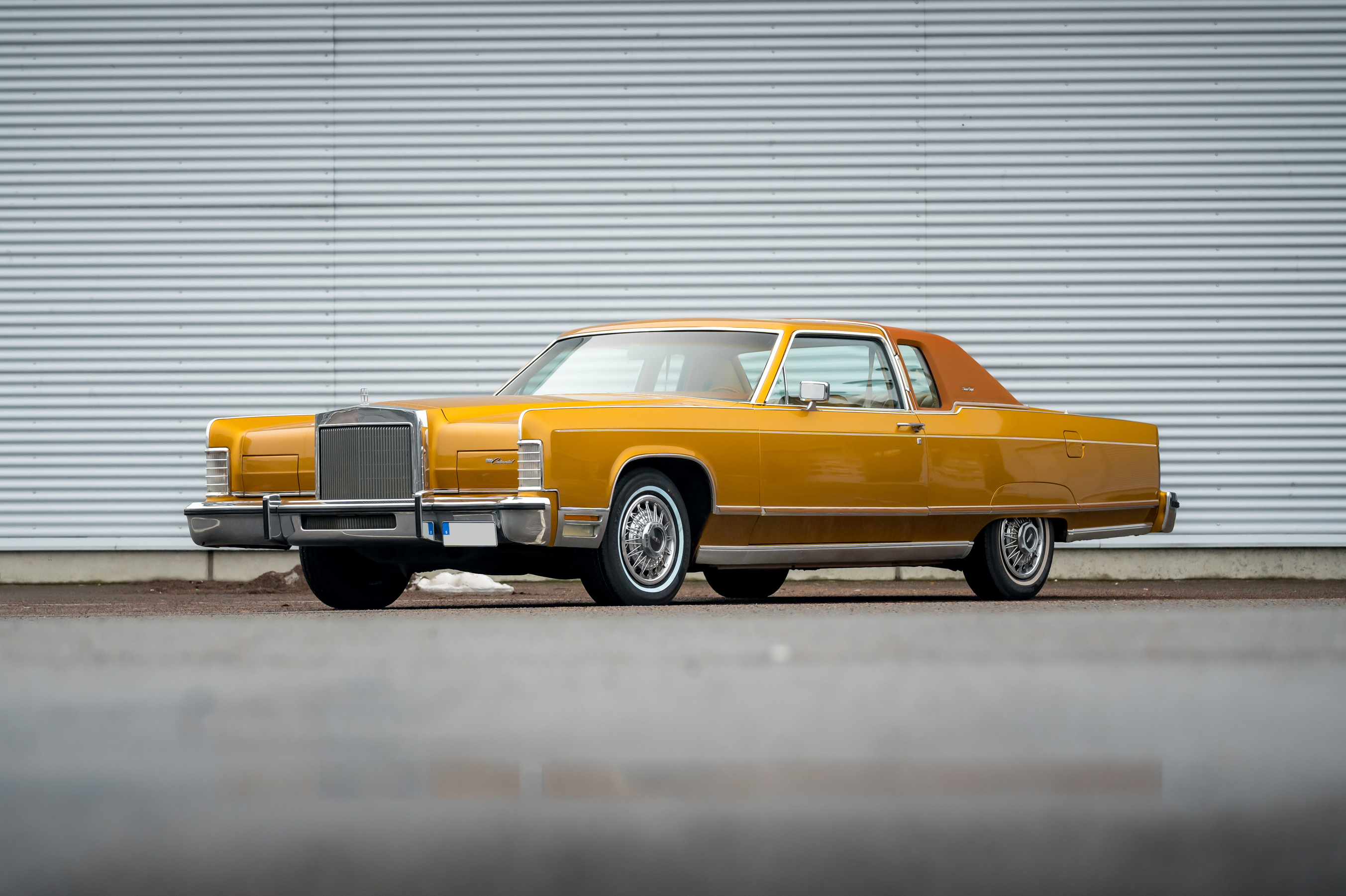 1977 Lincoln Continental Town Coupé